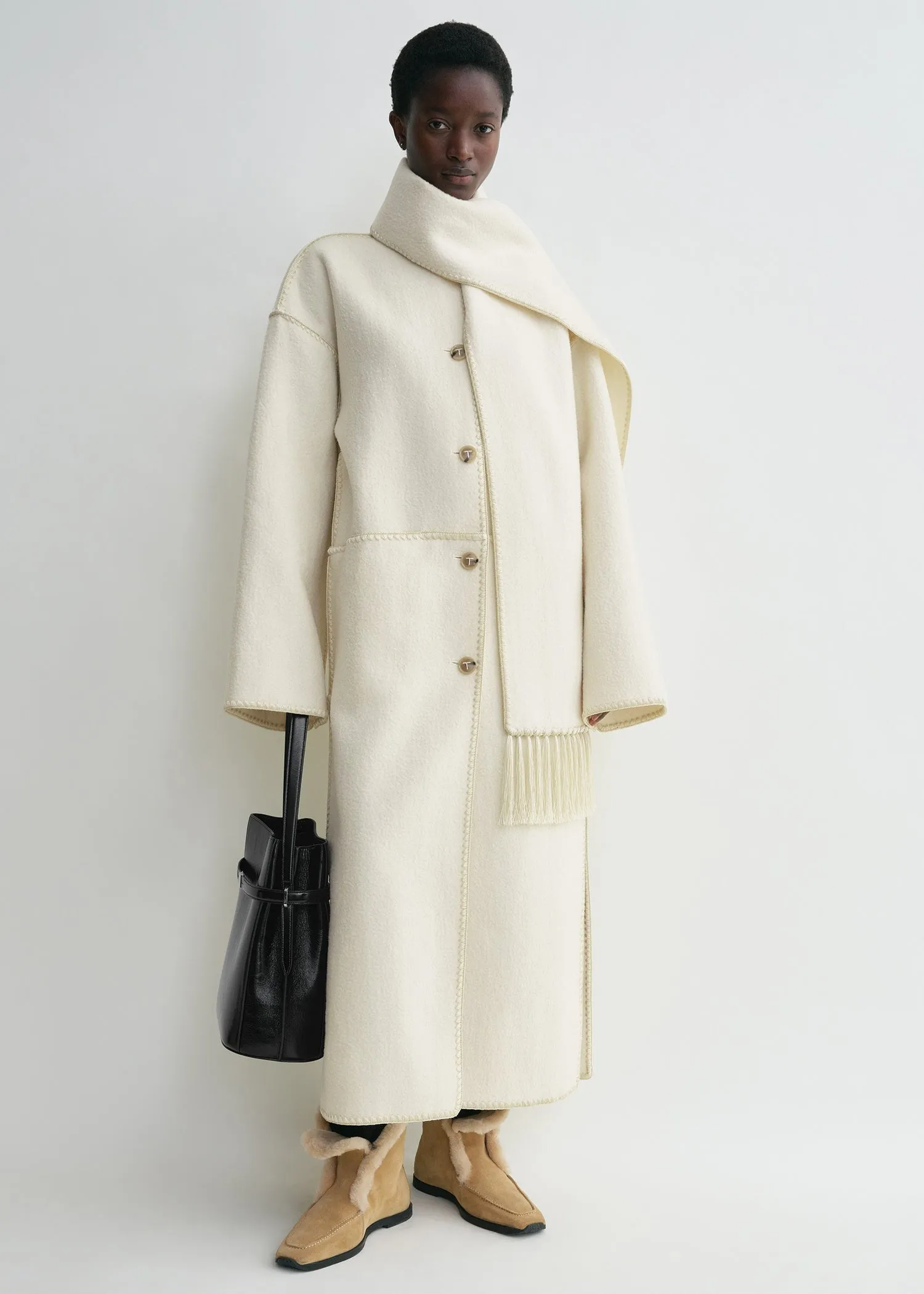 Embroidered scarf coat off white sold by Toteme product image thumbnail 2