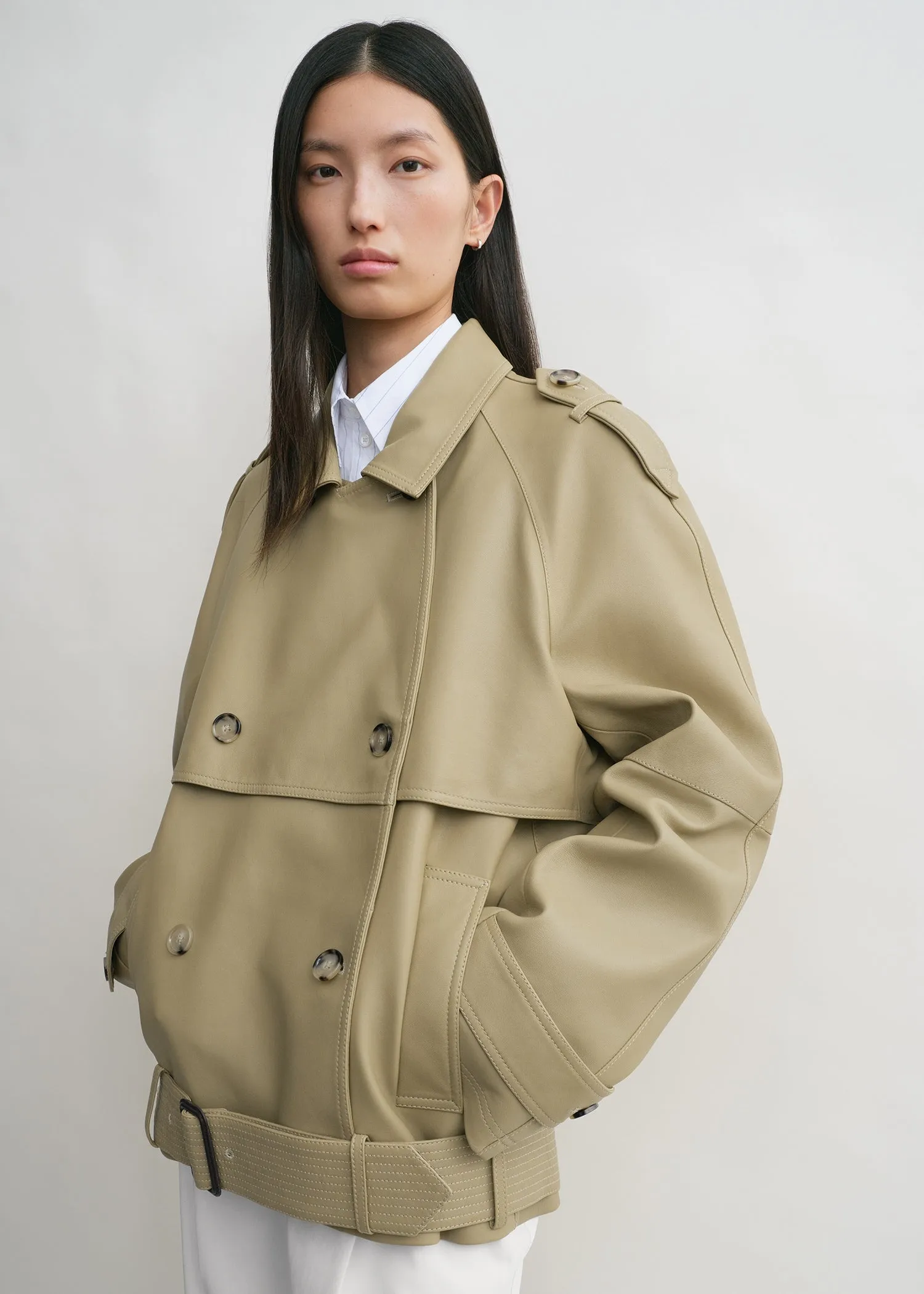 Short leather trench desert sold by Toteme product image thumbnail 4