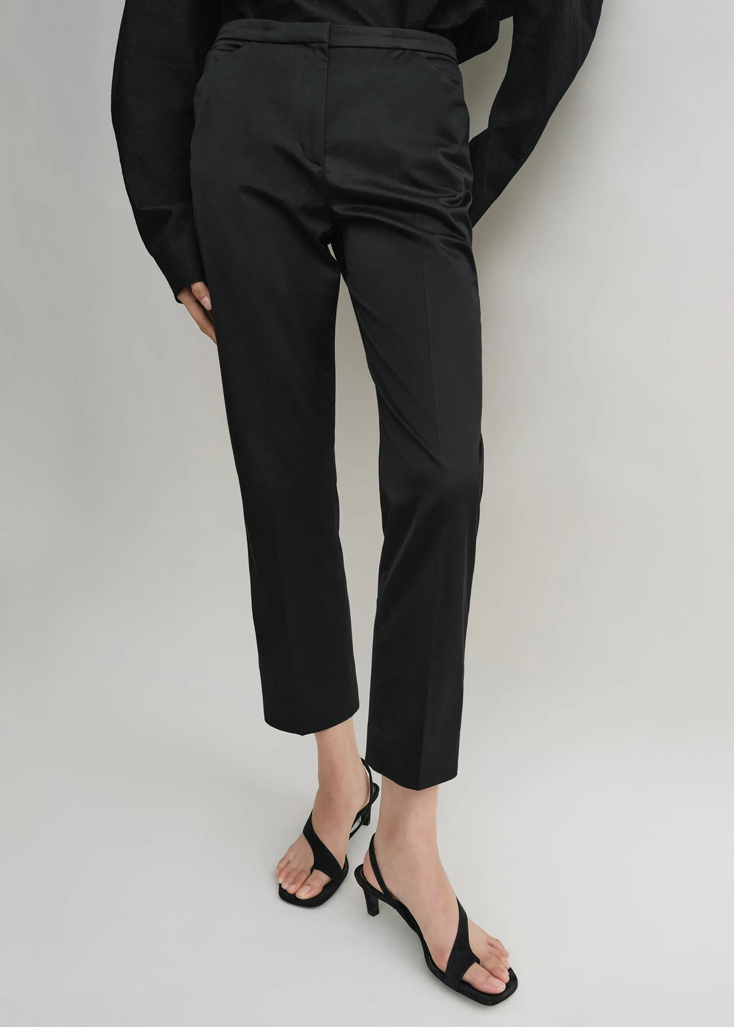 Cropped straight trousers black sold by Toteme product image thumbnail 4