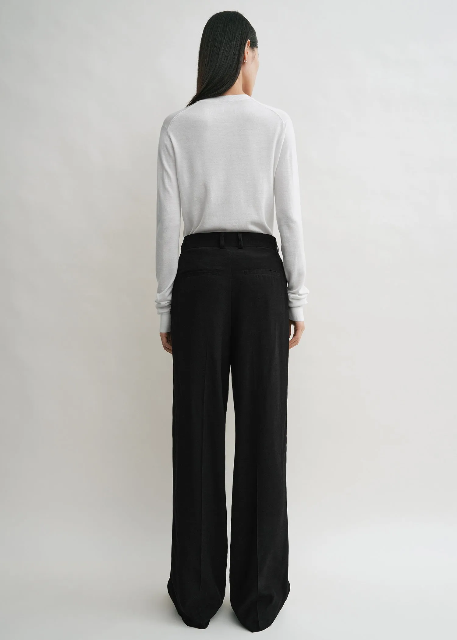 Double-pleat summer trousers black sold by Toteme product image thumbnail 3
