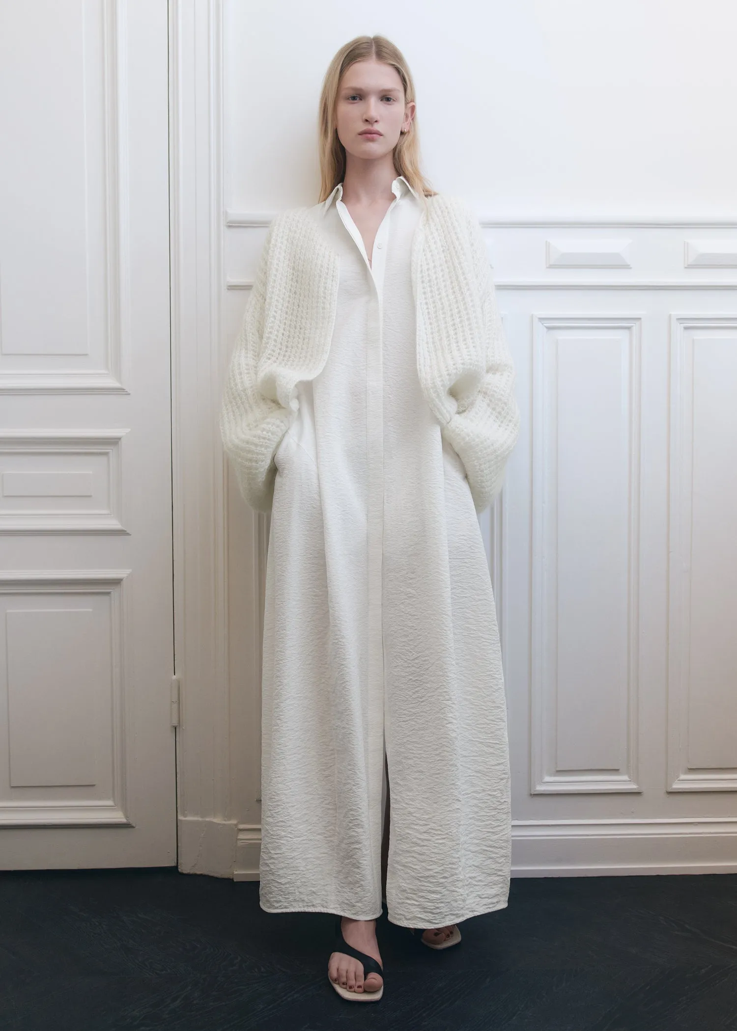 Everyday sold by Toteme