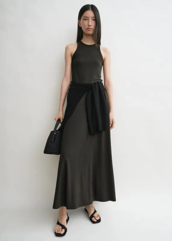 Fluid jersey tank pepper sold by Toteme