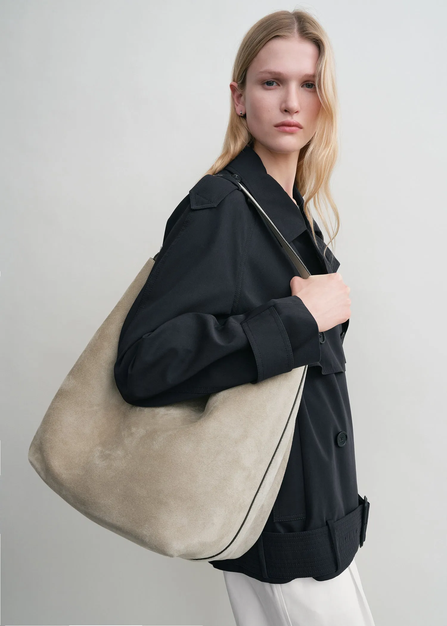 Belted suede tote desert sold by Toteme product image thumbnail 2