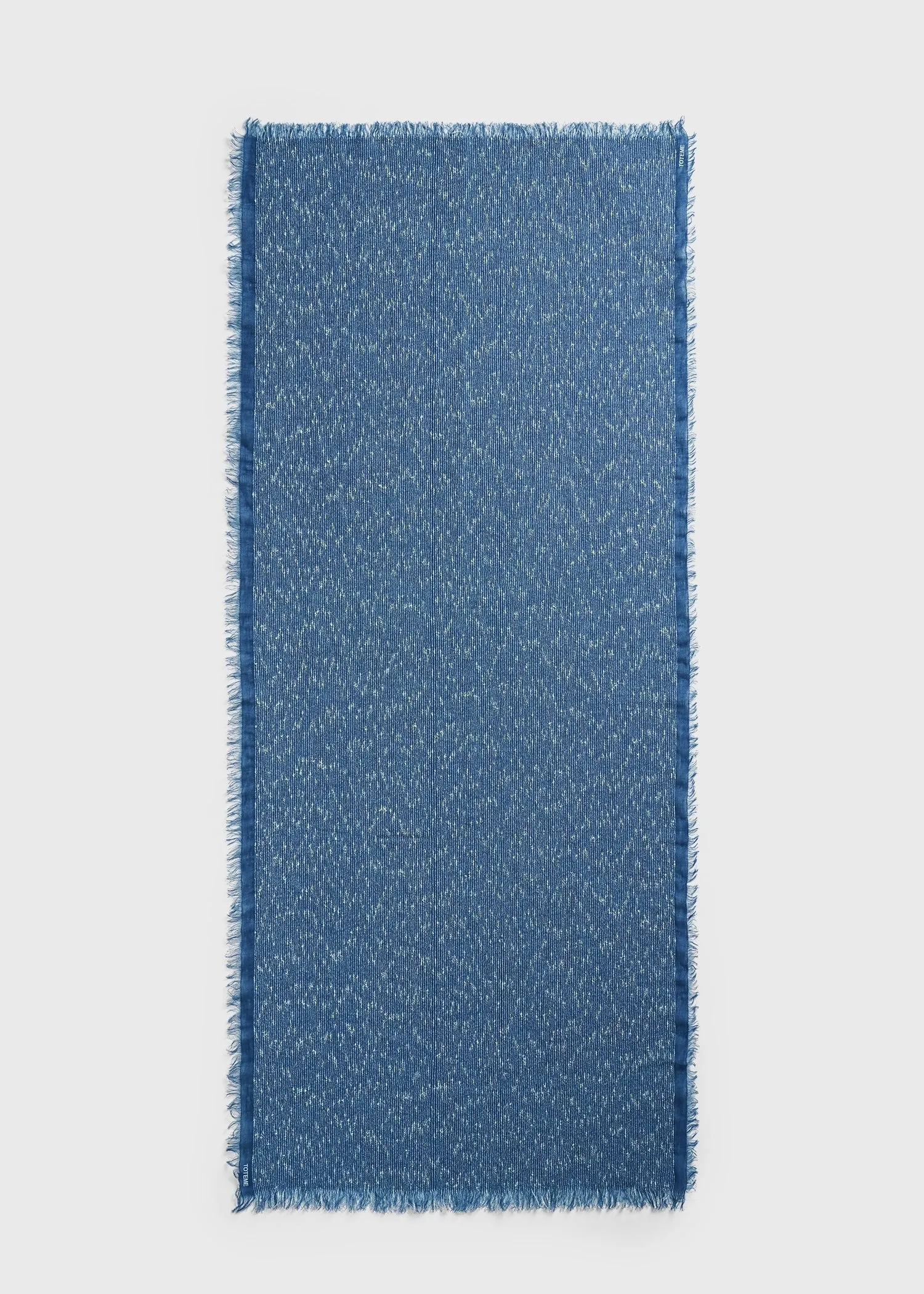 Bouclé sarong azure/white sold by Toteme product image thumbnail 5