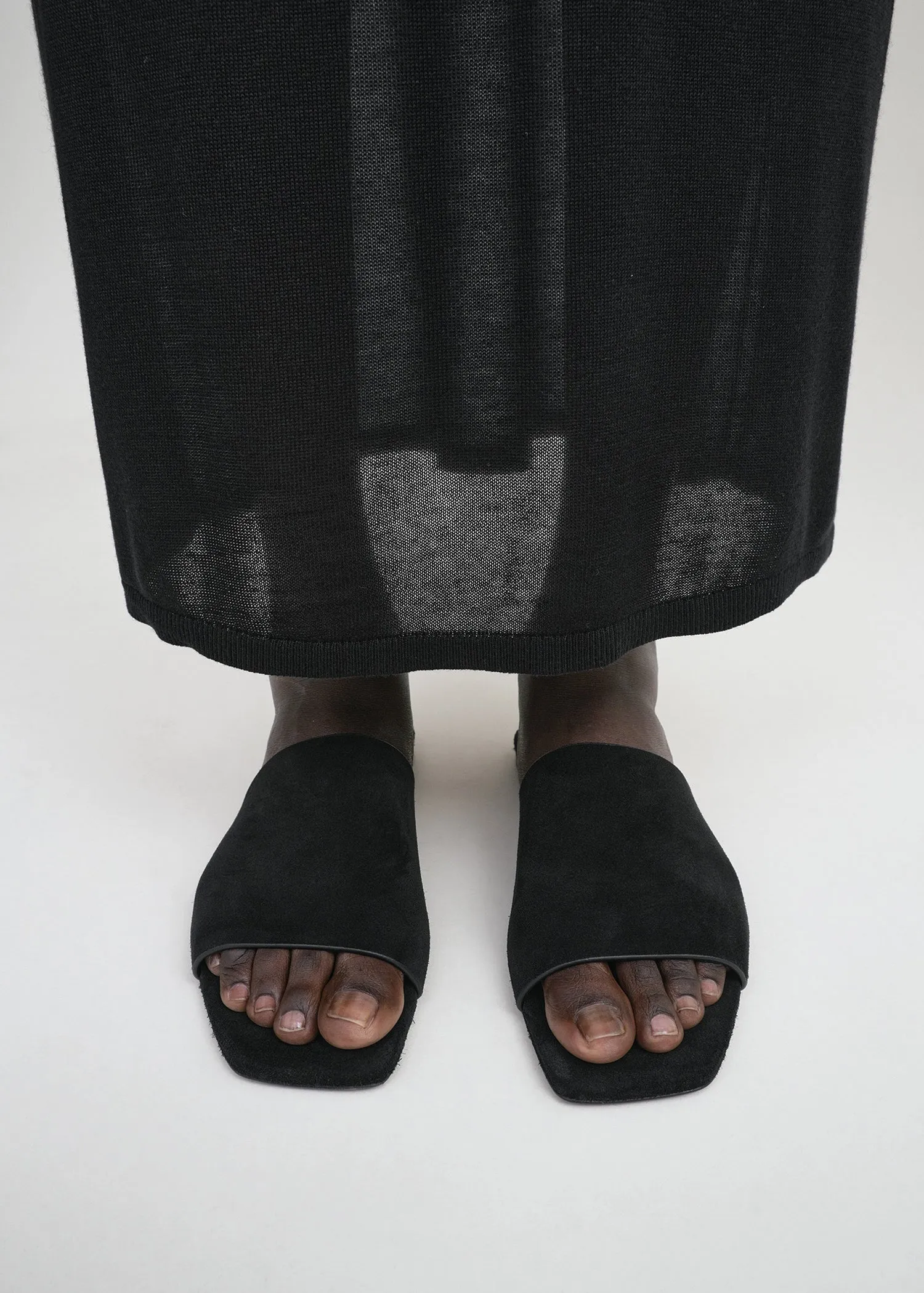 Velour-leather bandeau slides black sold by Toteme product image thumbnail 2