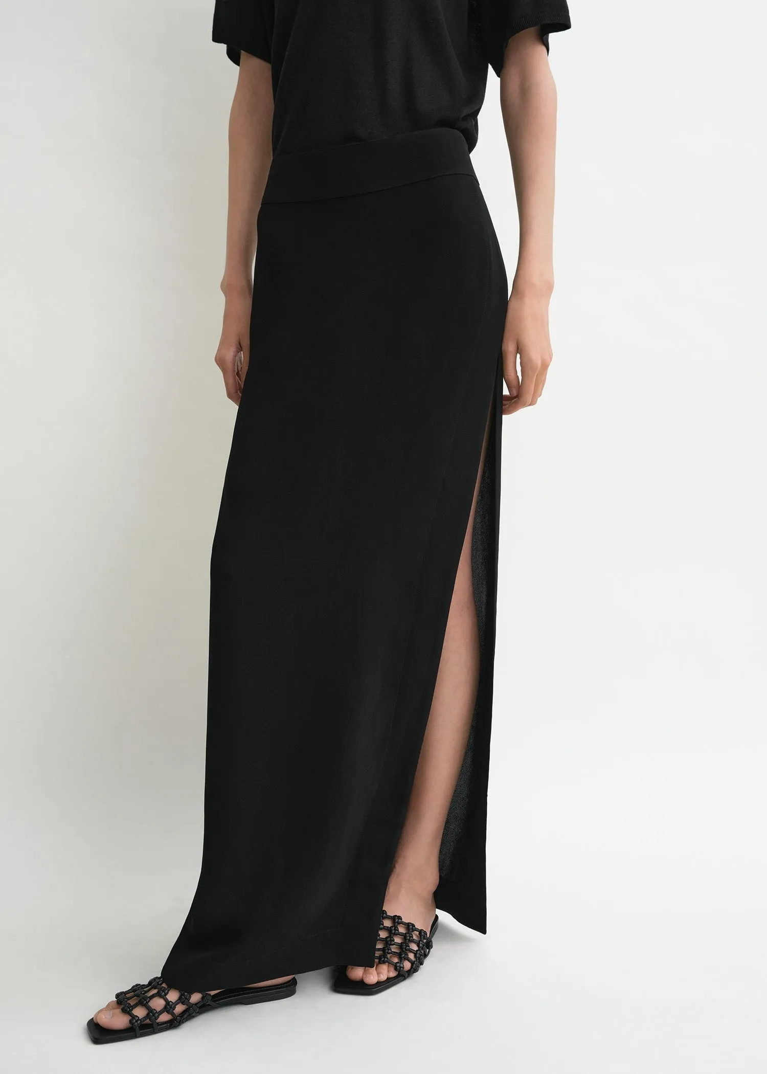 High slit skirt black sold by Toteme product image thumbnail 4