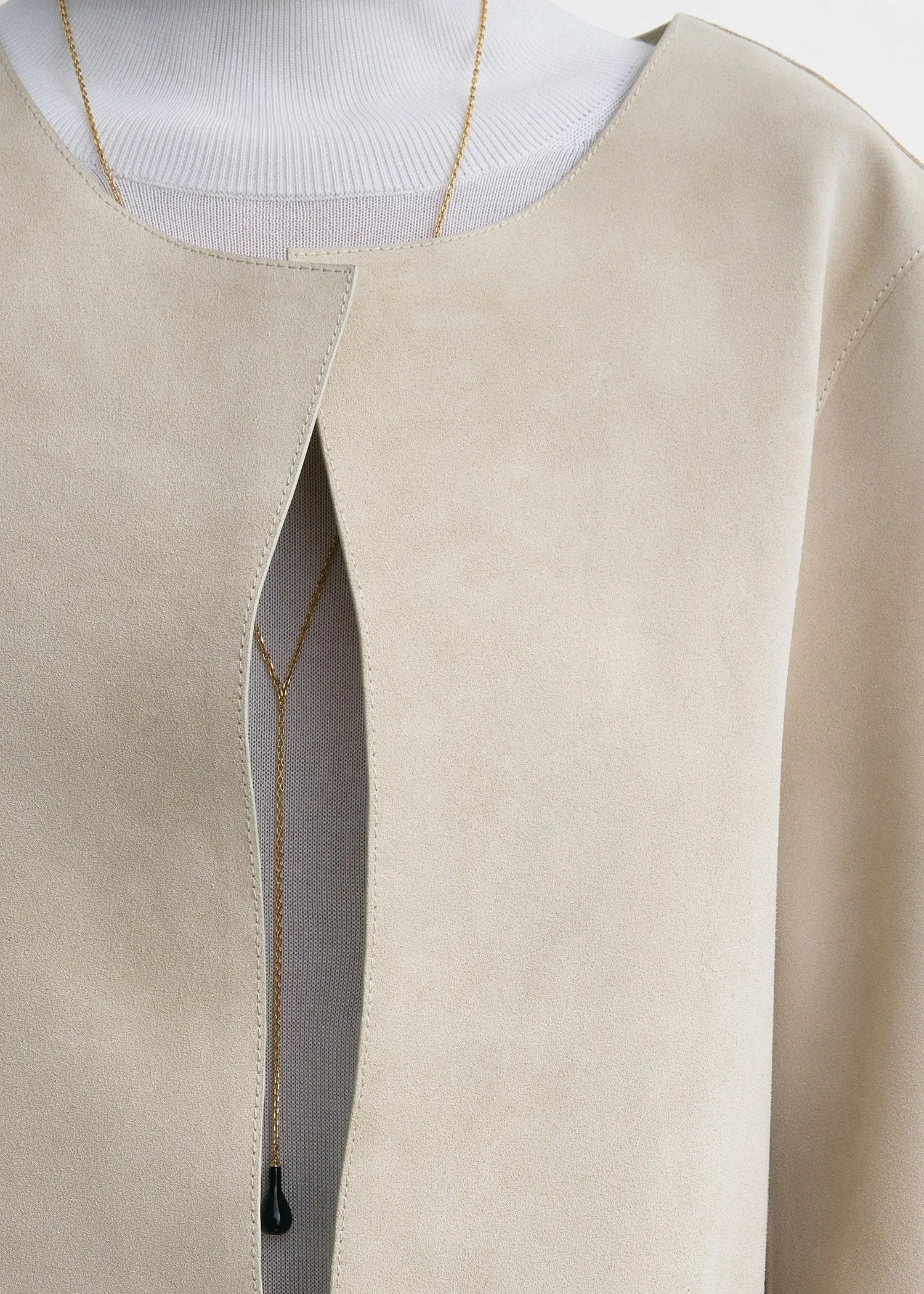 Collarless suede coat peanut sold by Toteme product image thumbnail 4