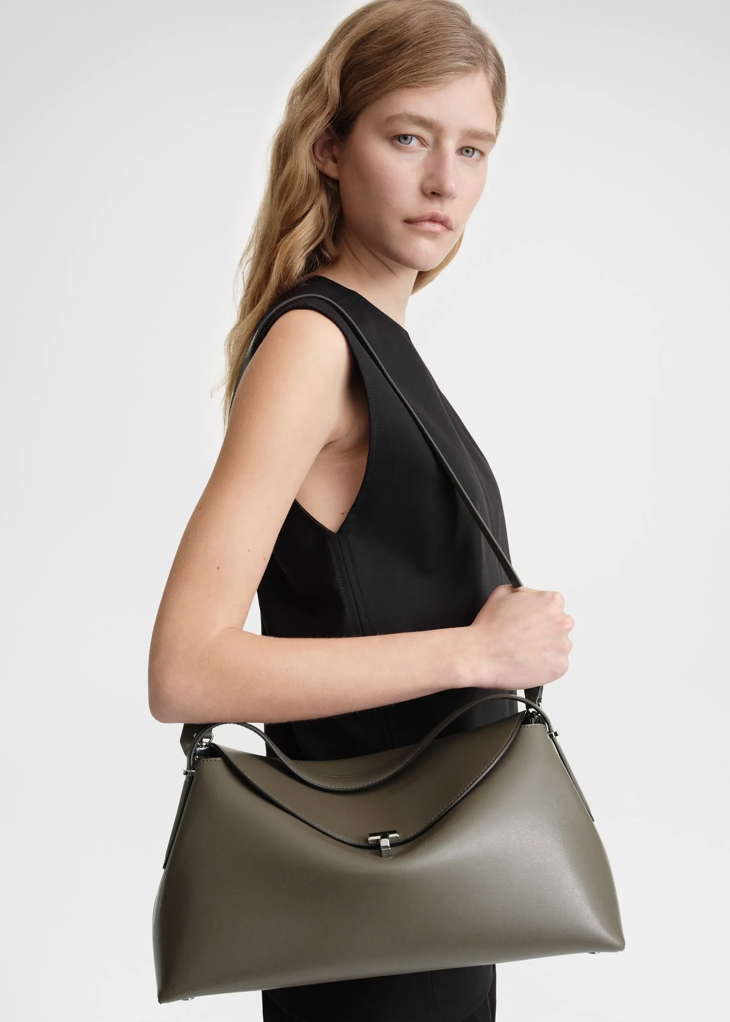 T-Lock leather top handle ash sold by Toteme product image thumbnail 3