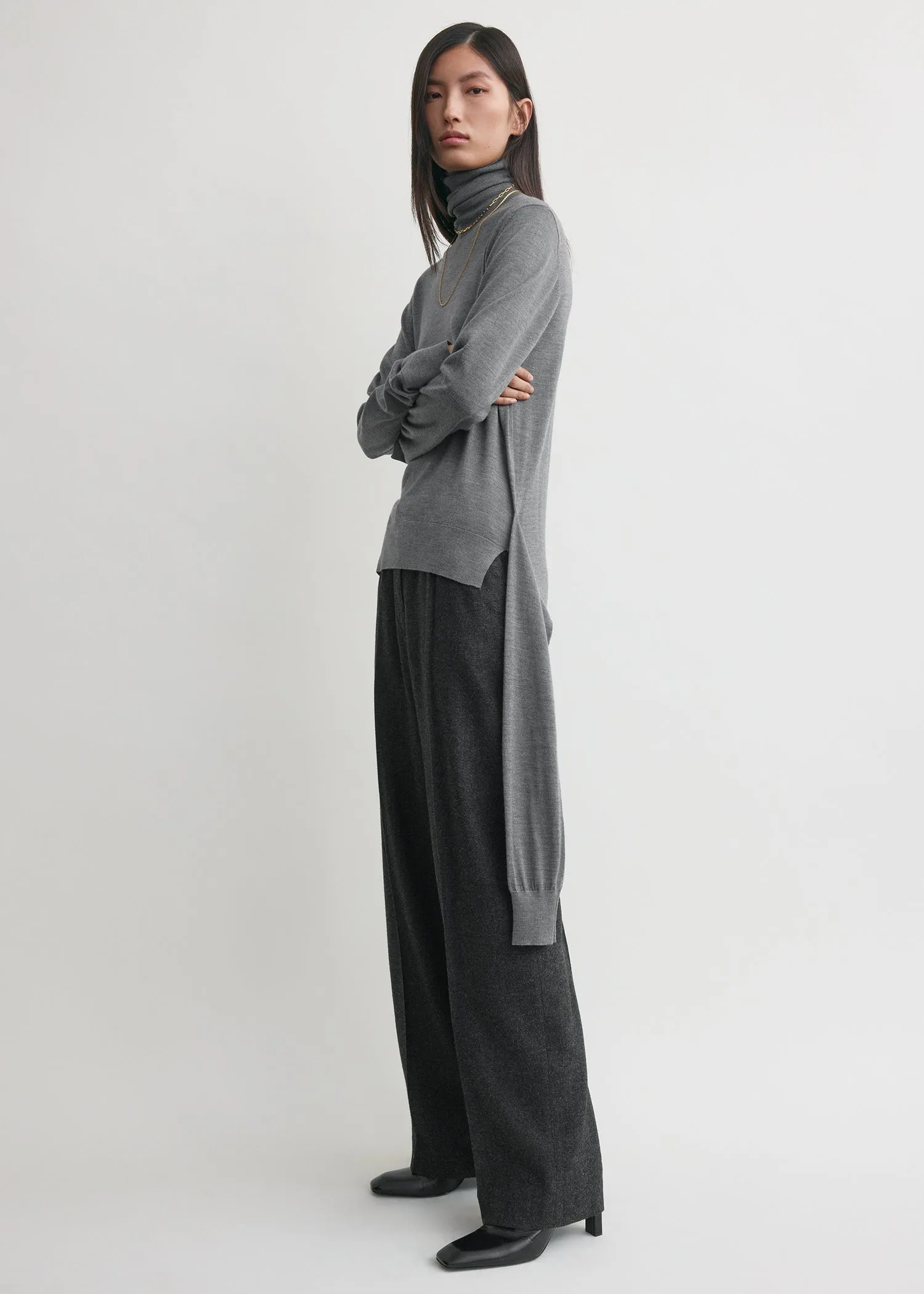 Double-sleeve turtleneck mid grey sold by Toteme product image thumbnail 2