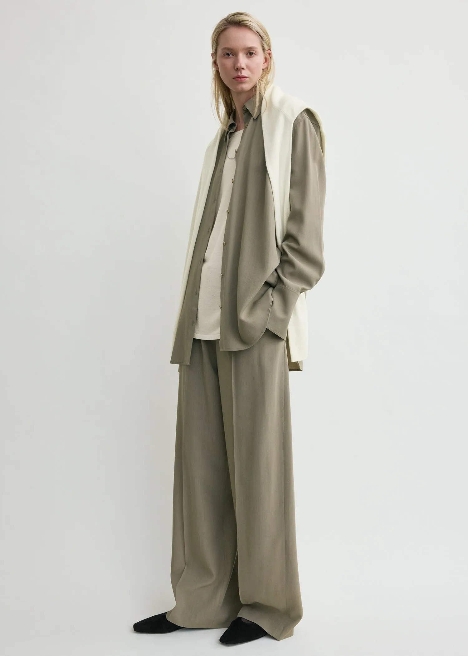 Classic tuxedo shirt taupe sold by Toteme product image thumbnail 2