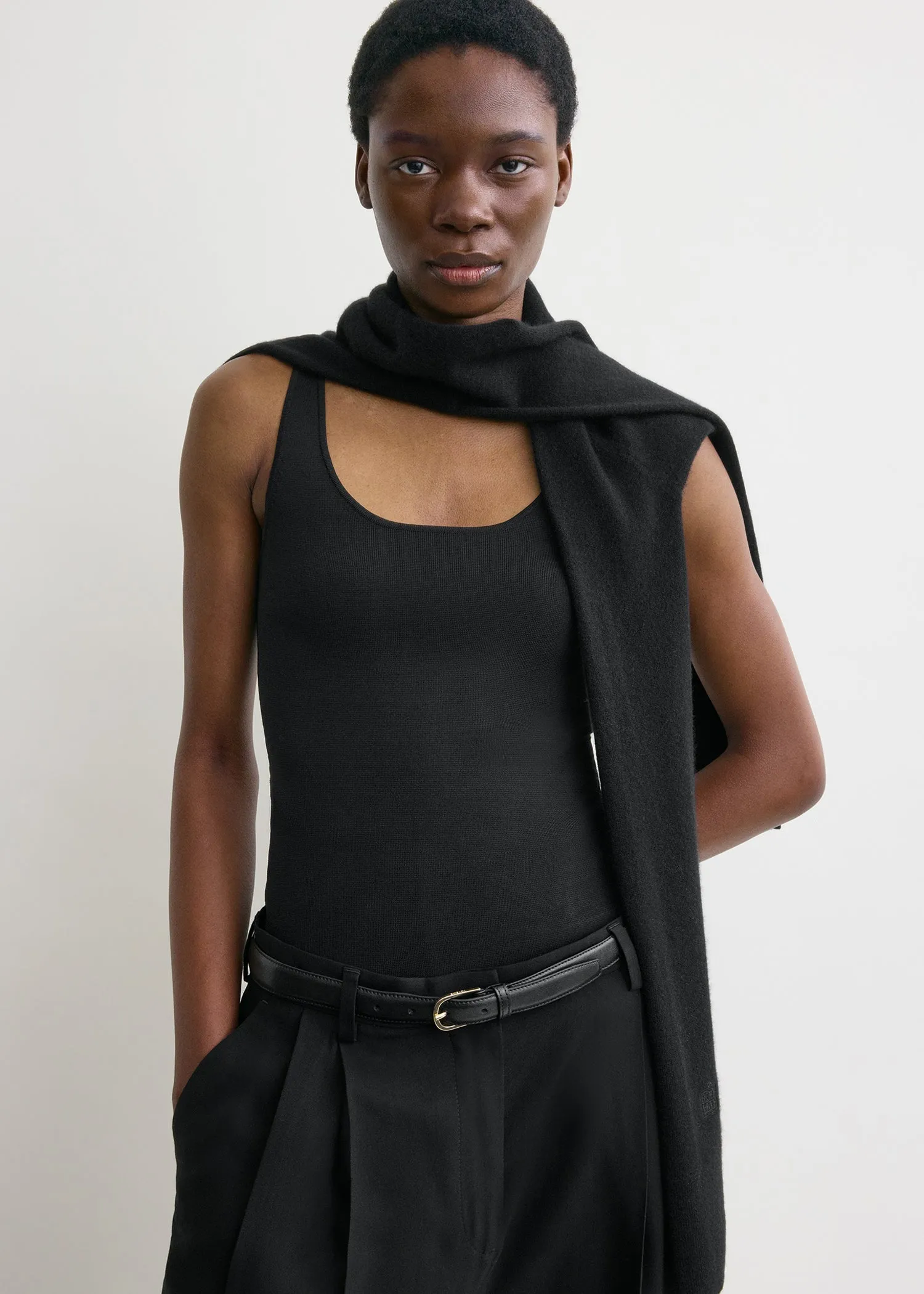 Sleeve scarf black sold by Toteme product image thumbnail 4