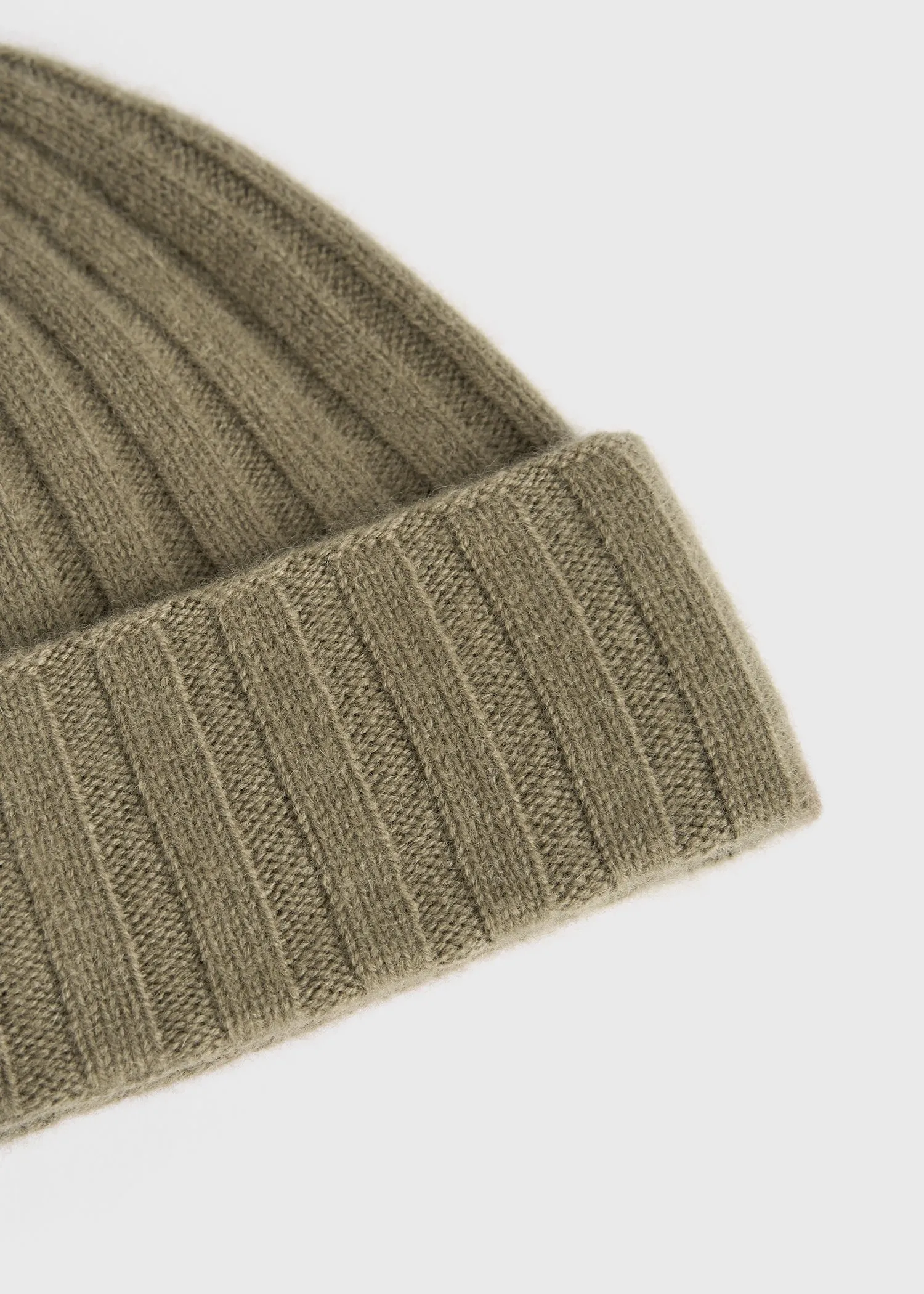 Cashmere beanie hazel sold by Toteme product image thumbnail 4