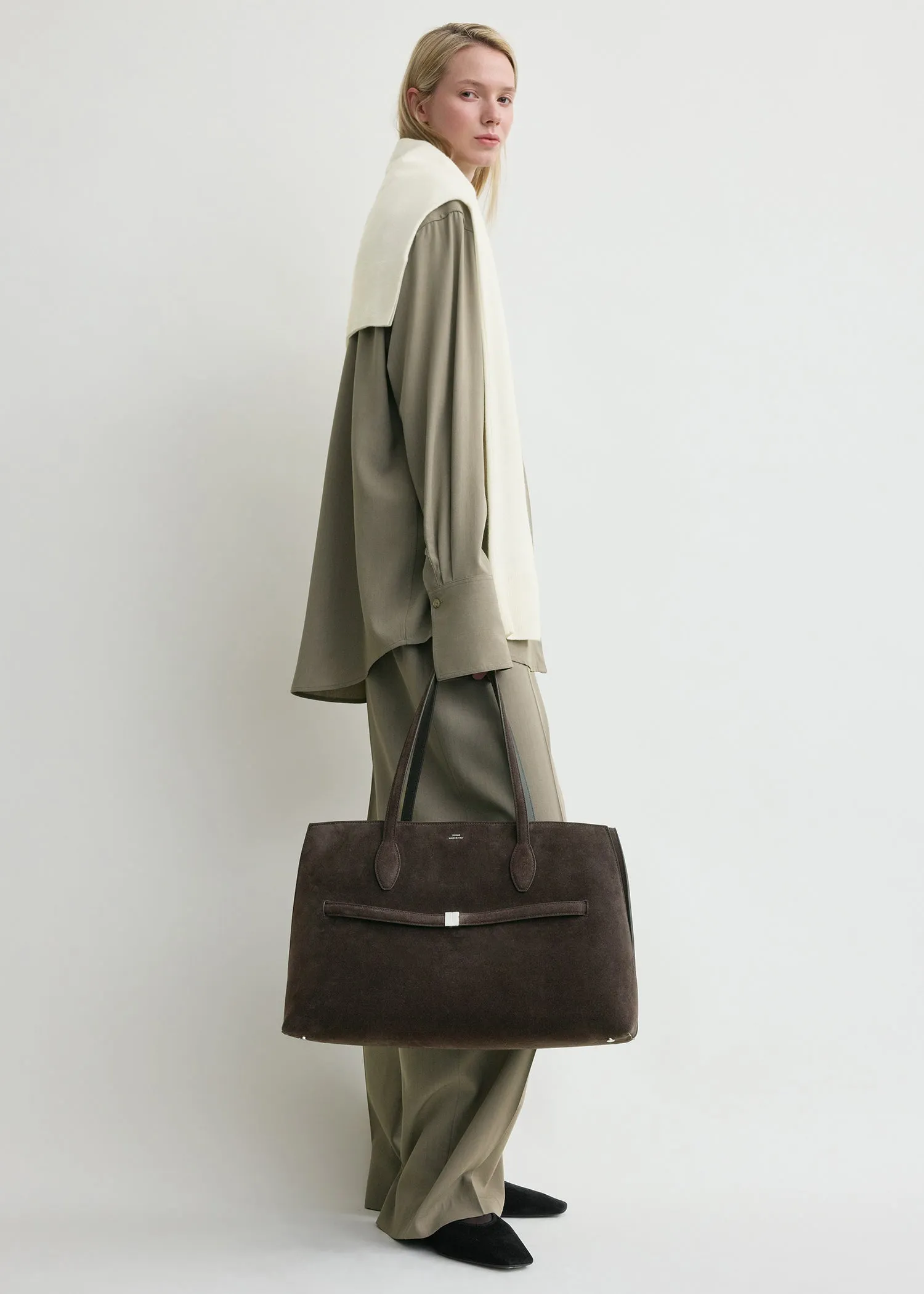 Suede lounge tote brown sold by Toteme product image thumbnail 2