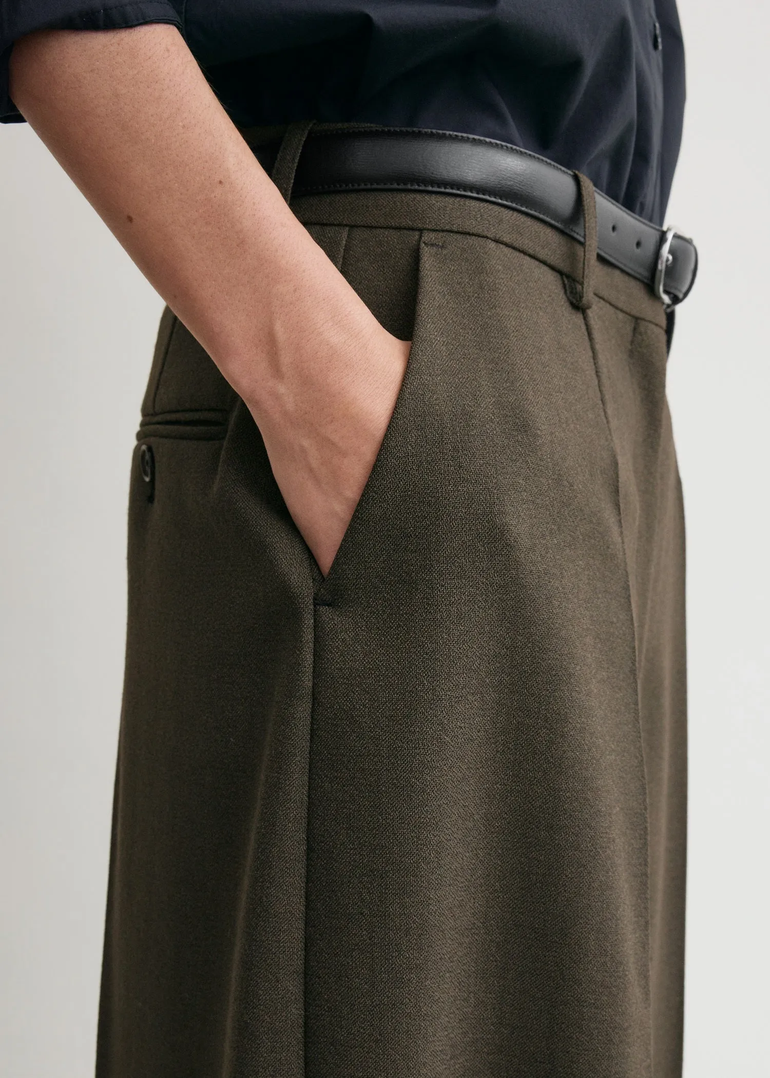 Wide tailored trousers forest sold by Toteme product image thumbnail 5