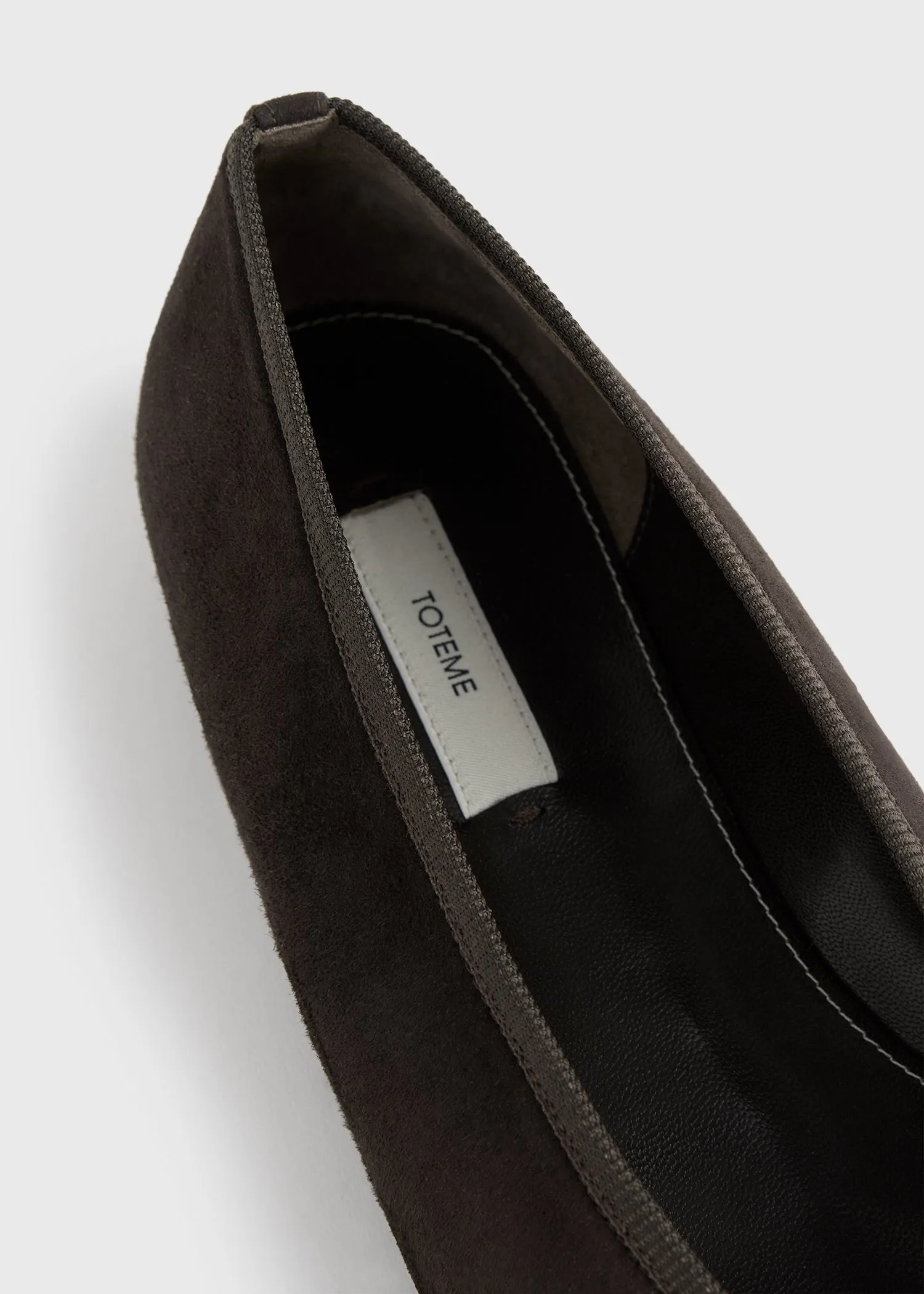 Minimalist suede ballerinas pepper sold by Toteme product image thumbnail 5