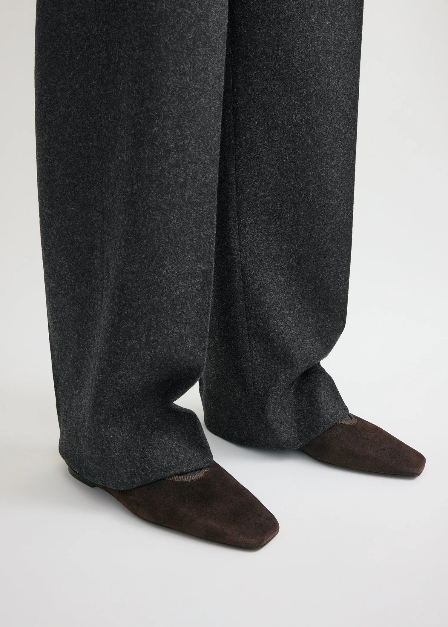 Minimalist suede ballerinas pepper sold by Toteme product image thumbnail 3