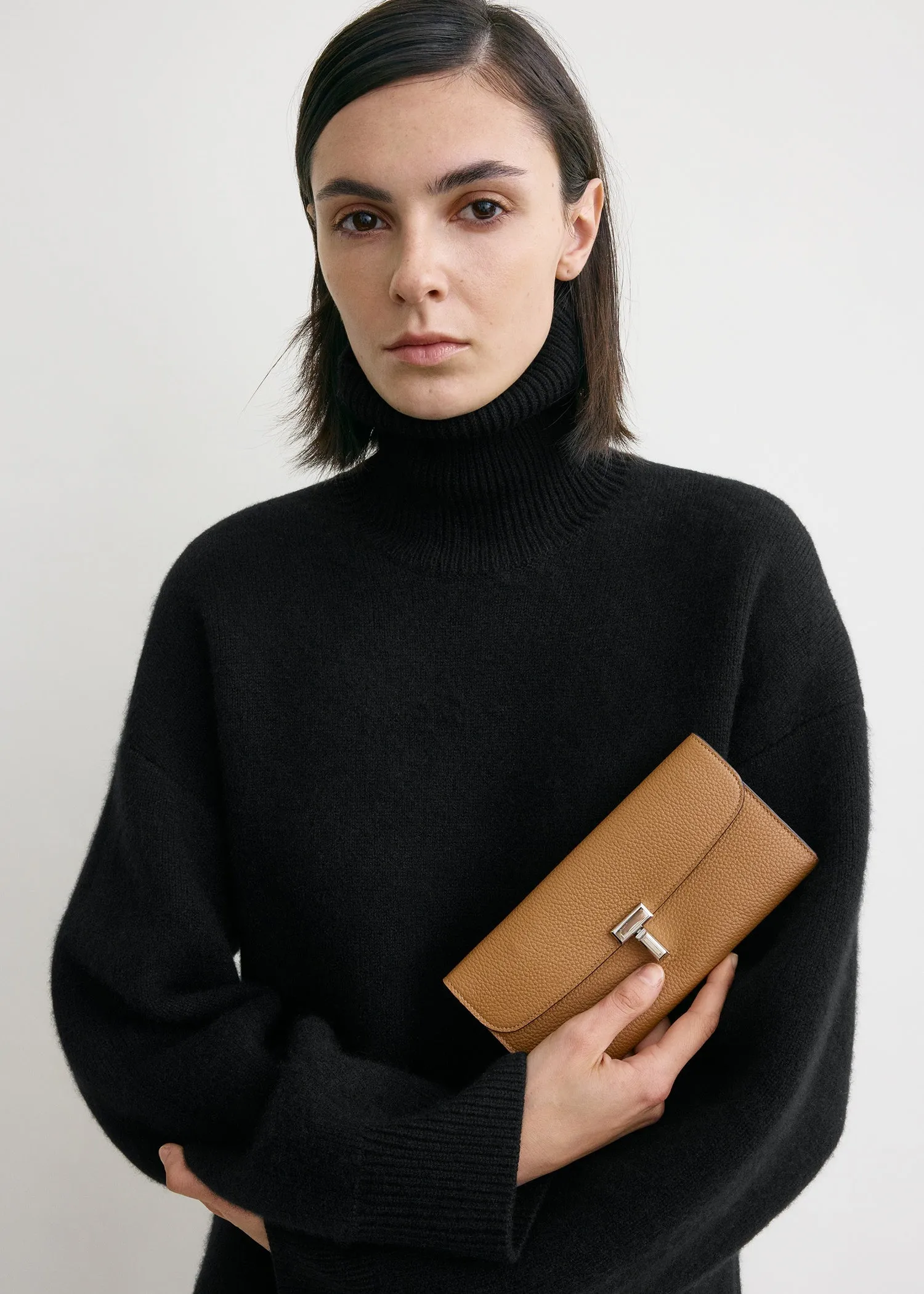 T-lock grained-leather wallet tan sold by Toteme product image thumbnail 2