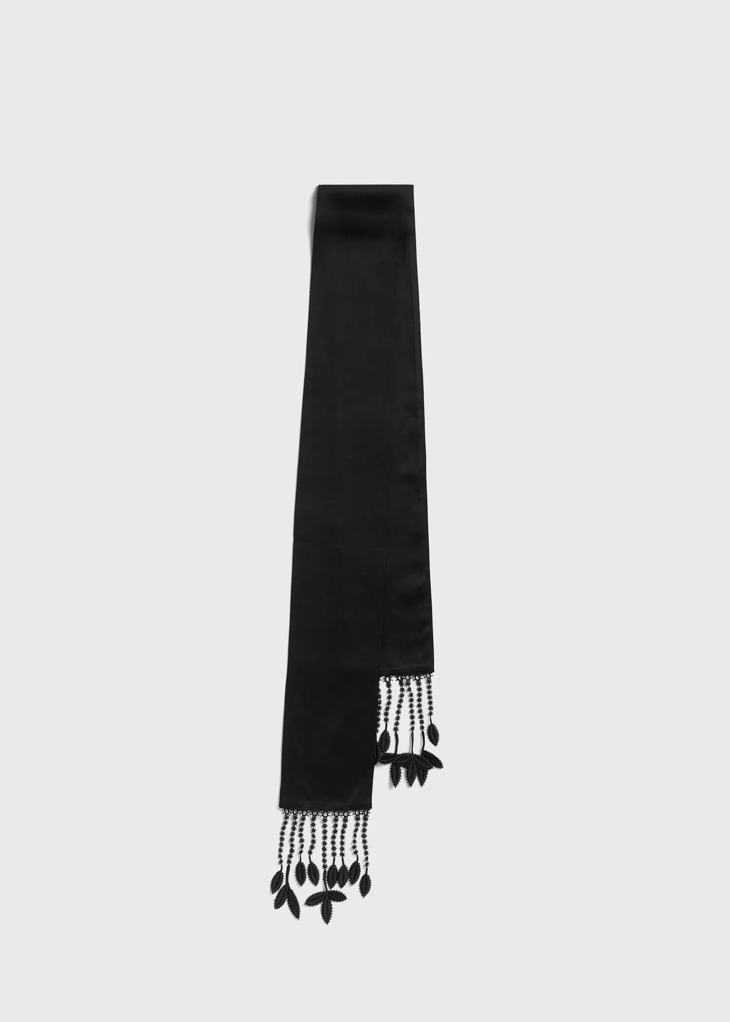 Guipure lace tuxedo scarf black sold by Toteme product image thumbnail 5