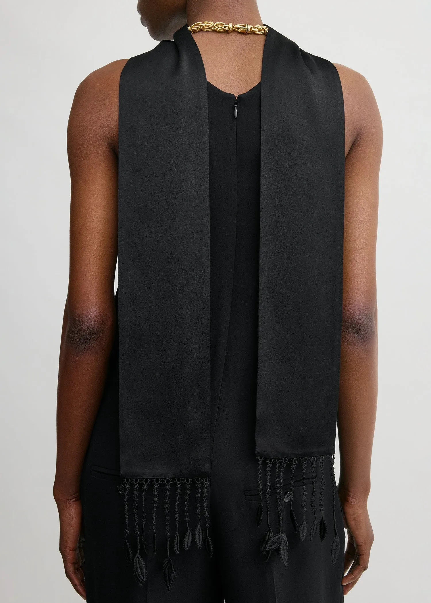 Guipure lace tuxedo scarf black sold by Toteme product image thumbnail 4