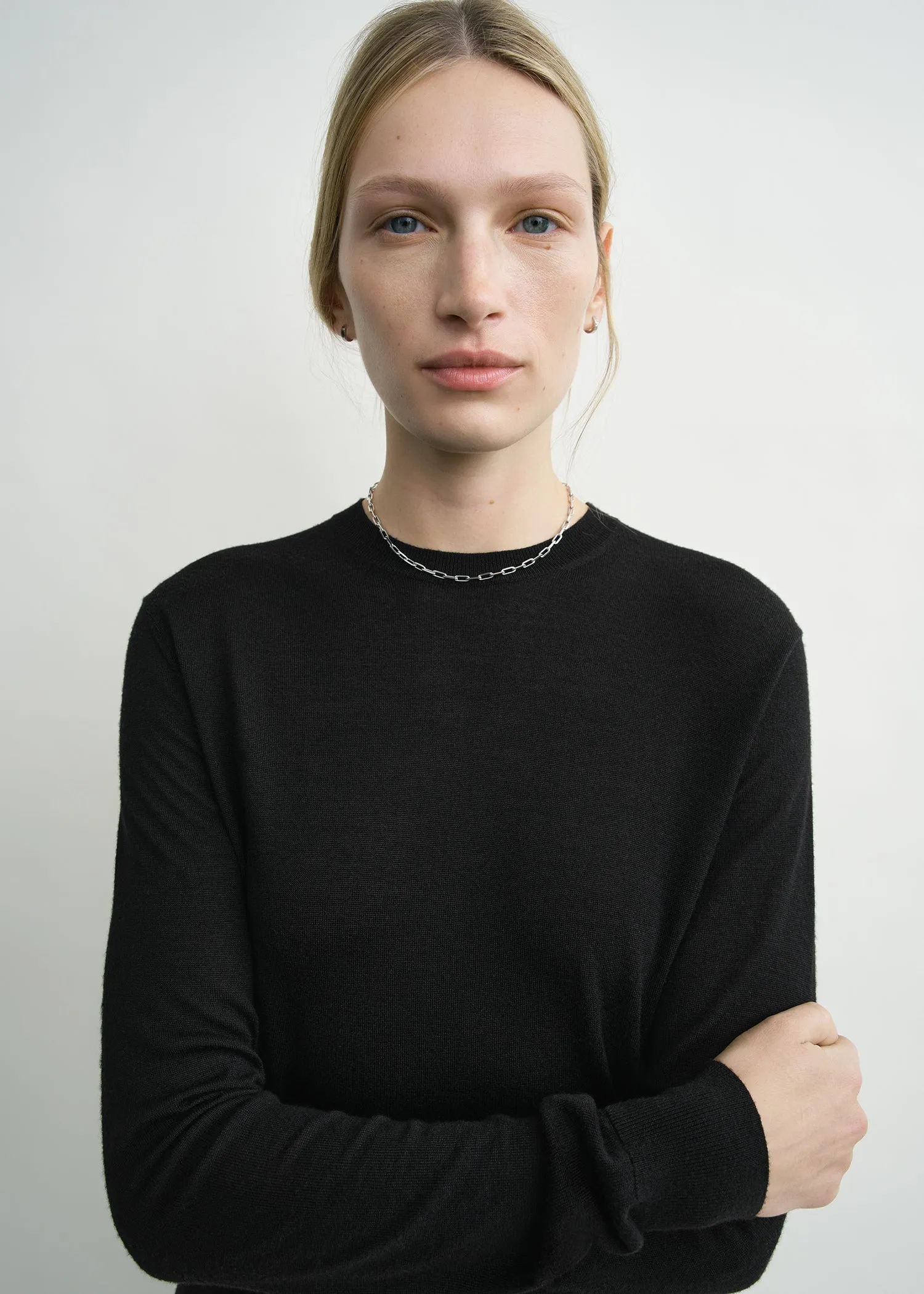 Fine crew knit midnight sold by Toteme product image thumbnail 4