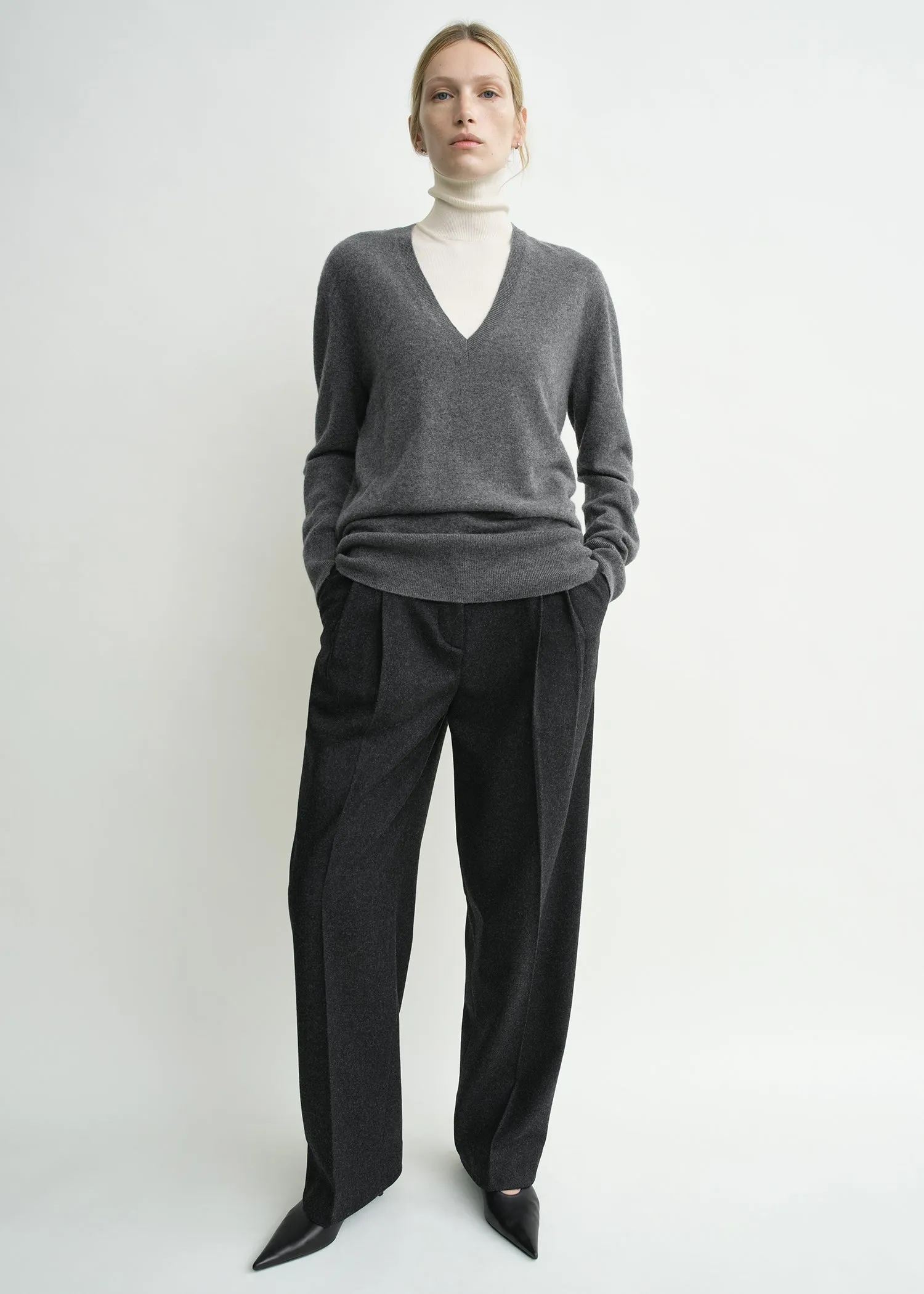 Double-pleat winter trousers charcoal sold by Toteme