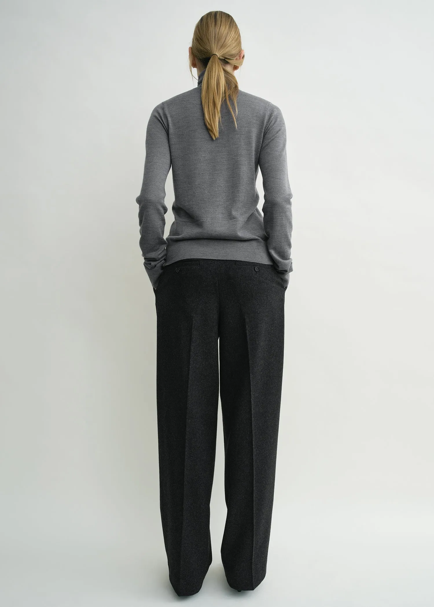 Fine turtleneck charcoal sold by Toteme product image thumbnail 3