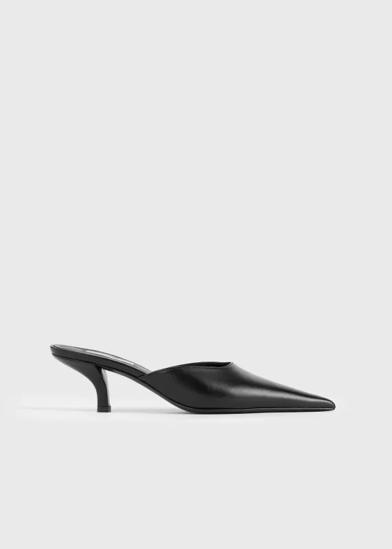 Sharp nappa mules black sold by Toteme