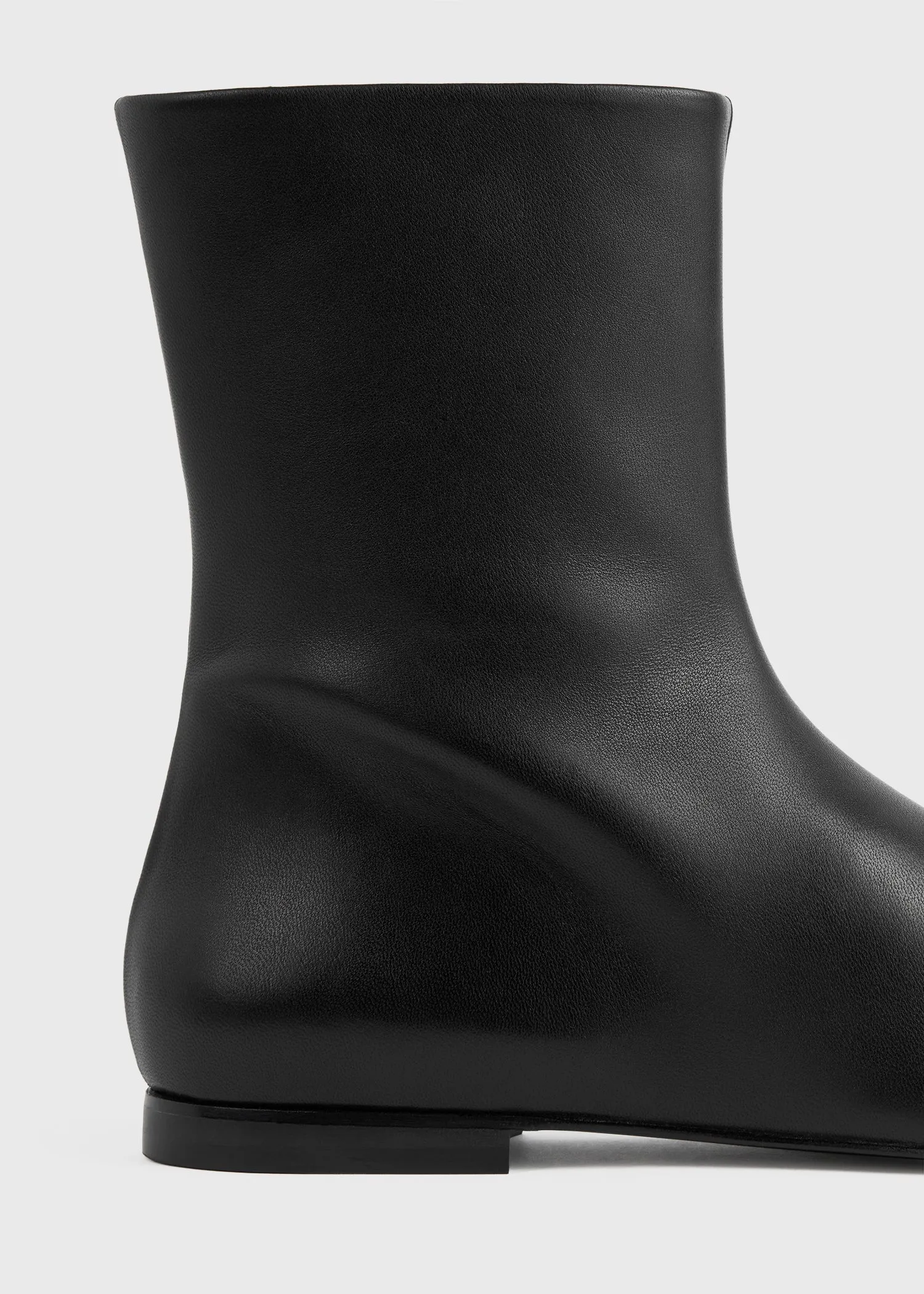 Zipped leather chelsea boots black sold by Toteme product image thumbnail 5