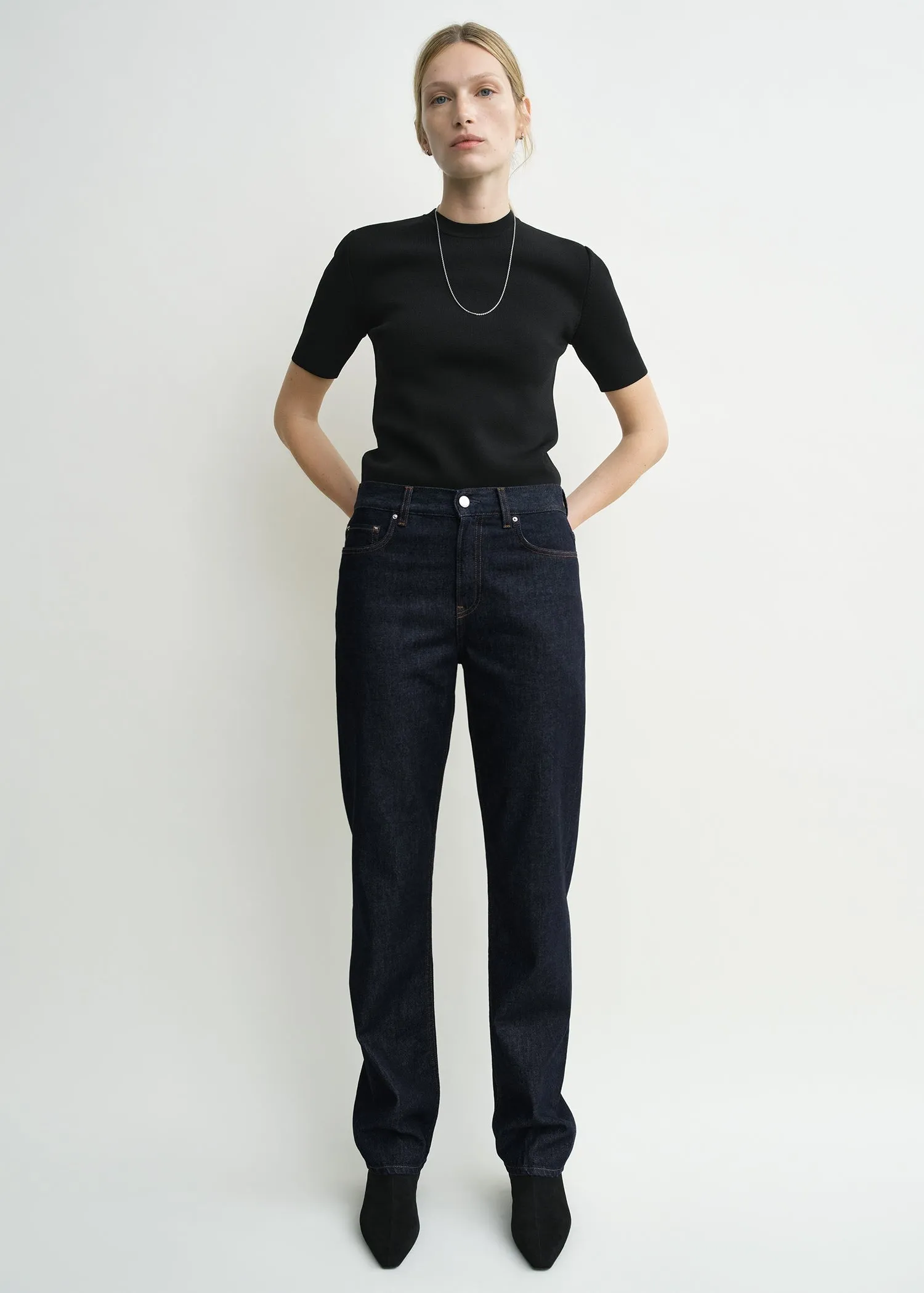 Low straight denim rinsed blue sold by Toteme