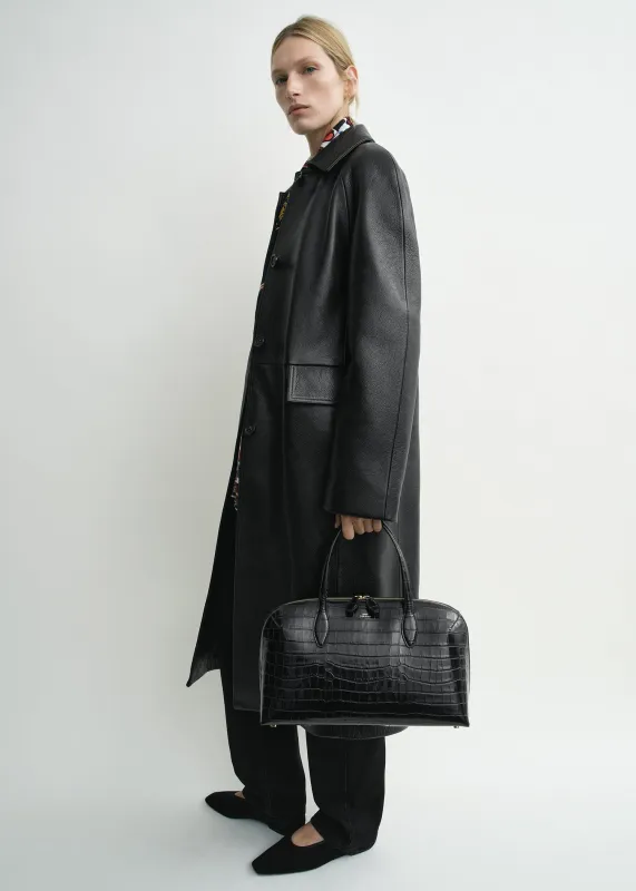 Raglan leather coat black made by Toteme