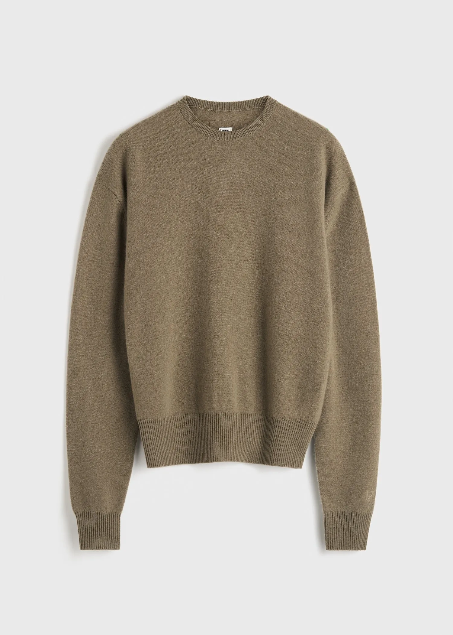 Classic cashmere crew knit hazel sold by Toteme product image thumbnail 5