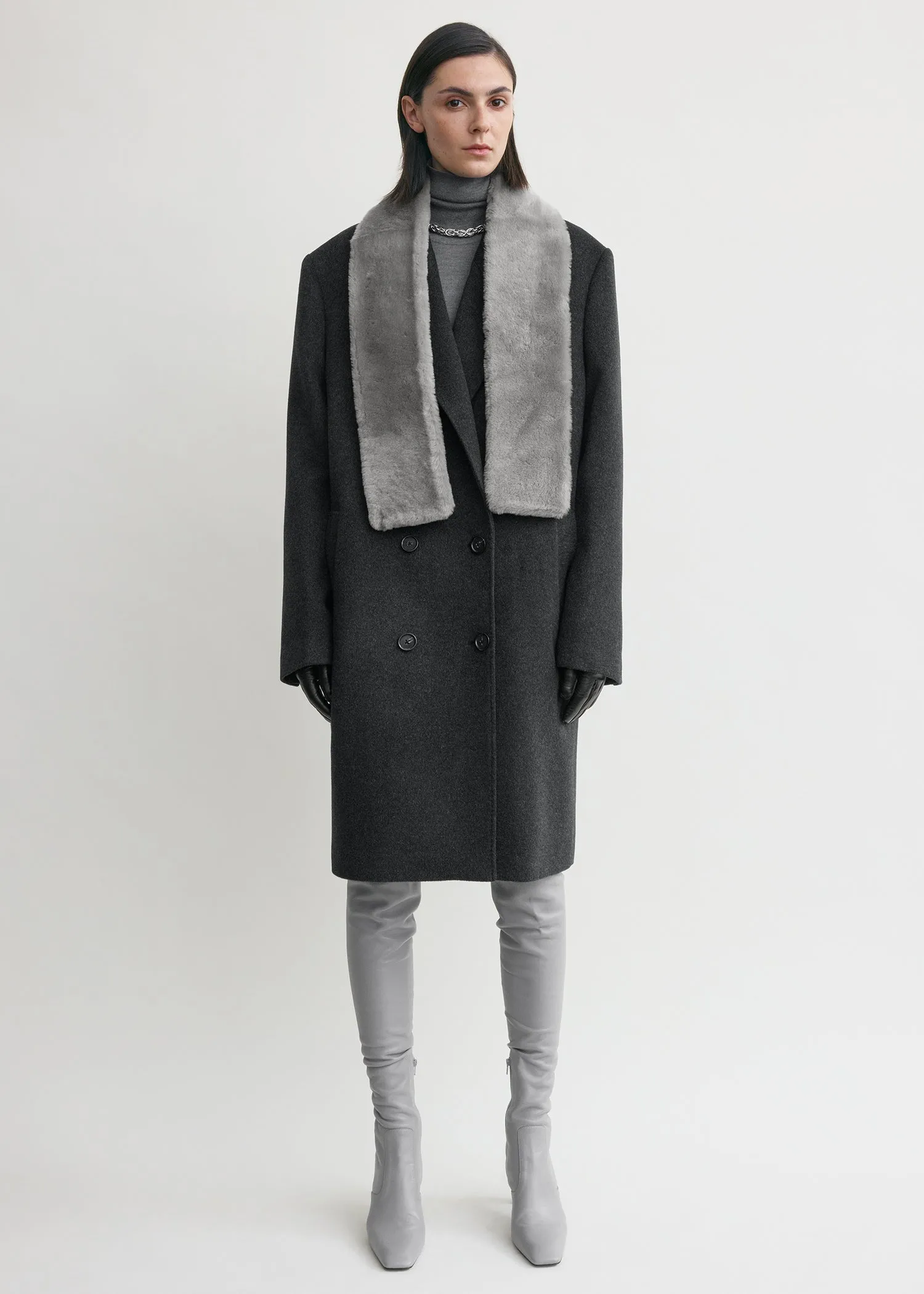 Shearling tuxedo scarf grey sold by Toteme product image thumbnail 3