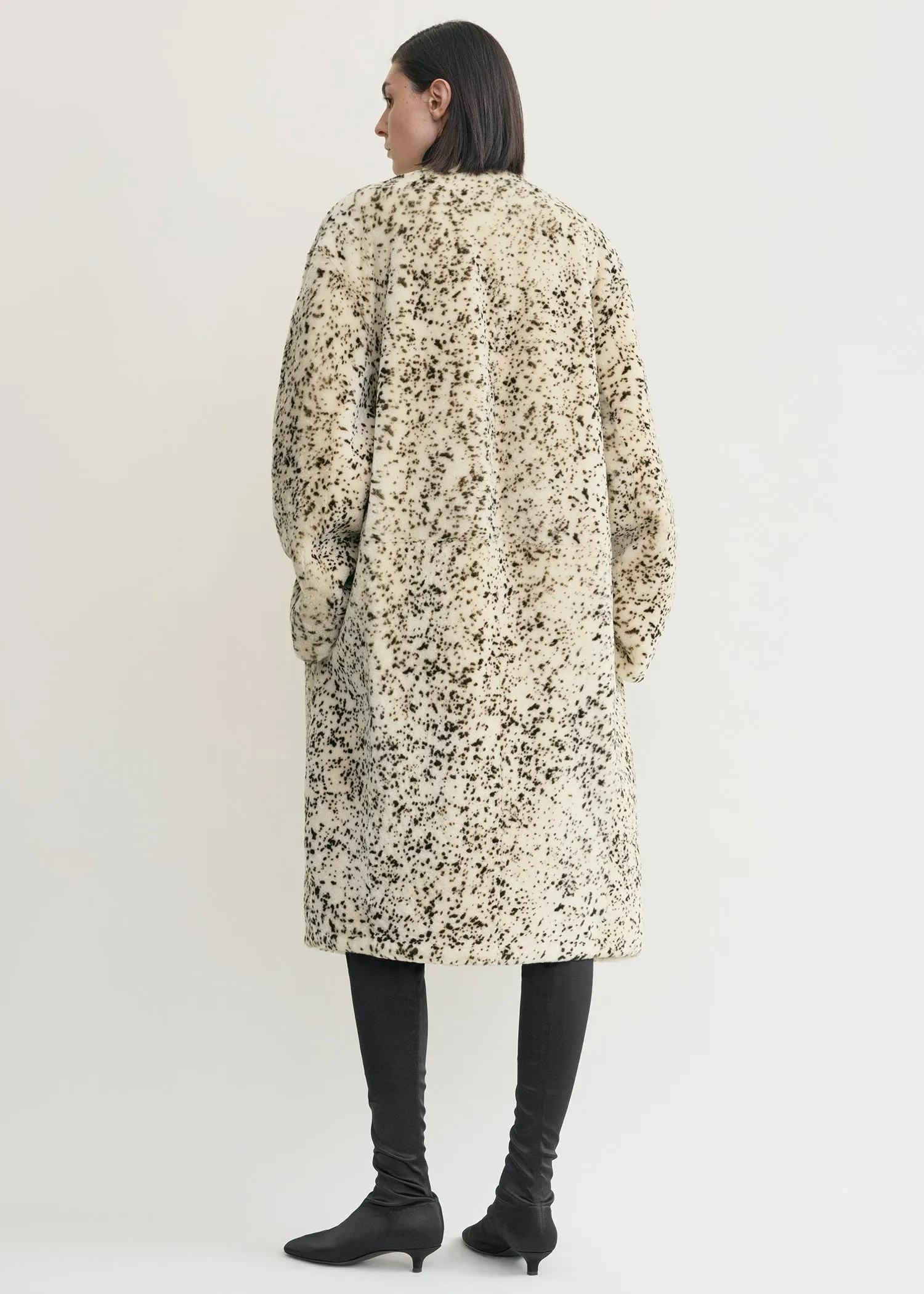 Stracciatella shearling coat black/white sold by Toteme product image thumbnail 3