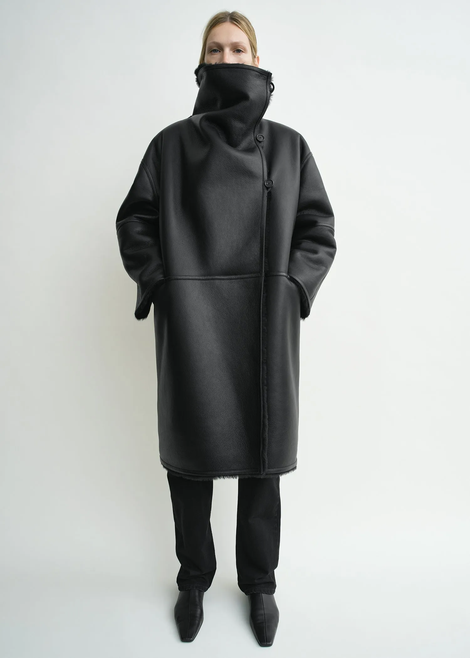 Shearling wrap coat black sold by Toteme product image thumbnail 2