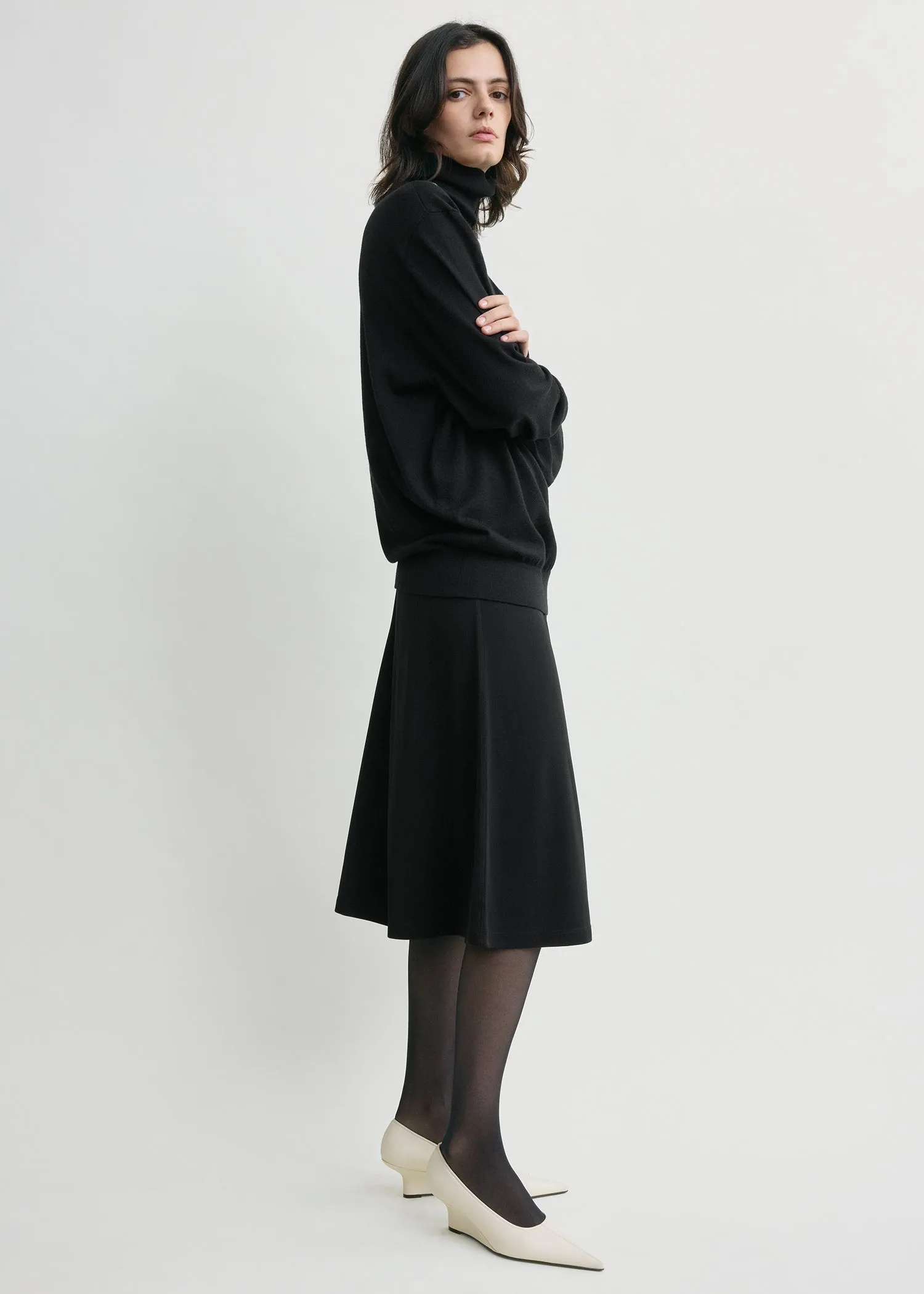 Short fluid jersey skirt black sold by Toteme product image thumbnail 2