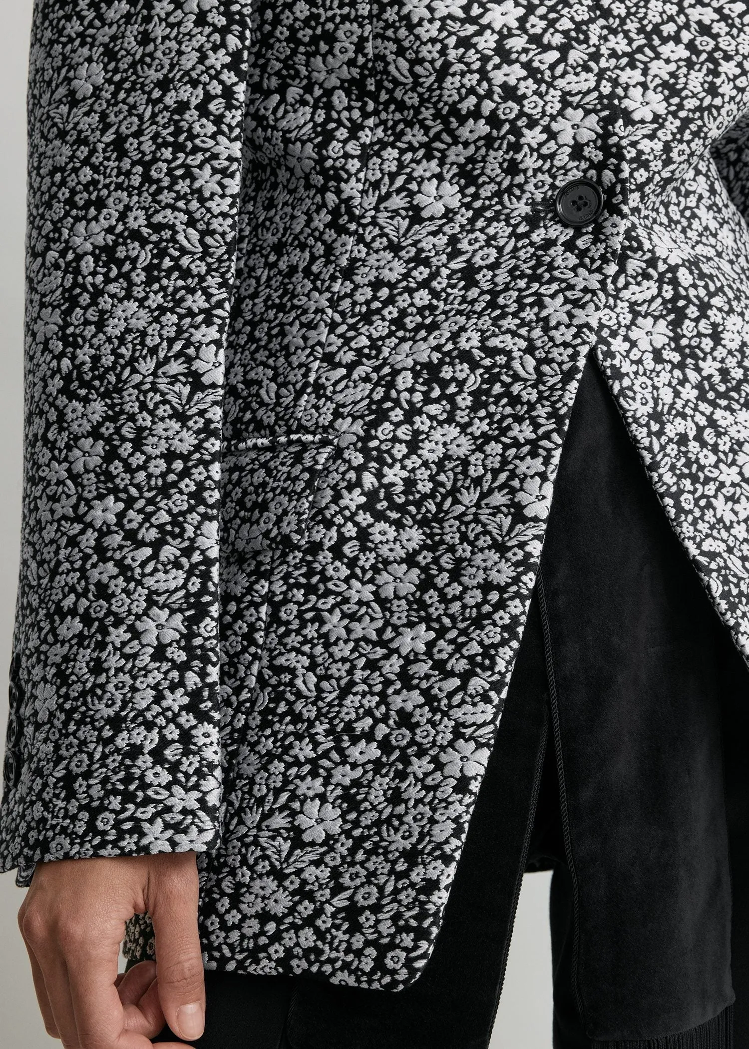 Floral slouch blazer white/black sold by Toteme product image thumbnail 5