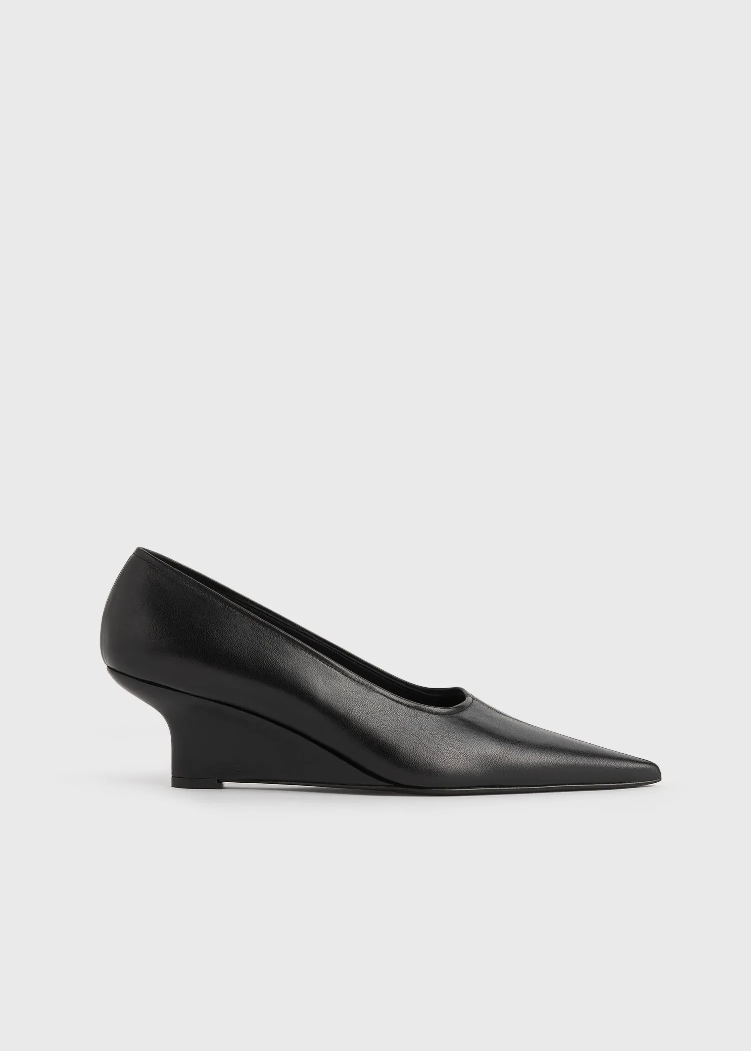 Sharp nappa wedge pumps black sold by Toteme