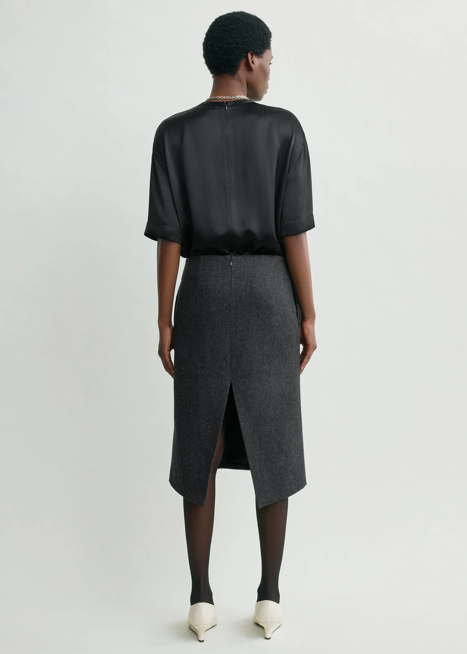 Twill suit skirt charcoal sold by Toteme product image thumbnail 3