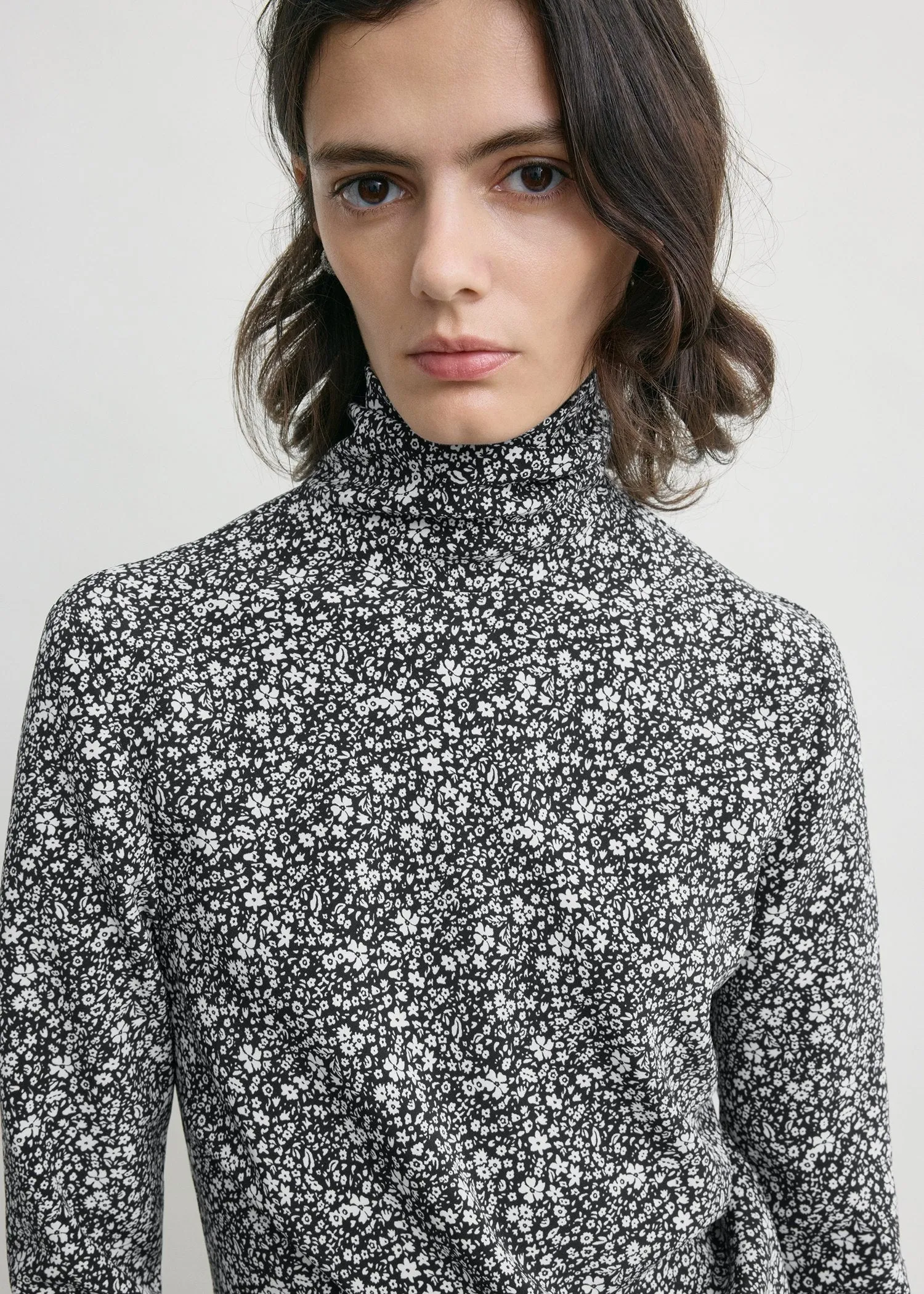 Floral twist dress black/white sold by Toteme product image thumbnail 4