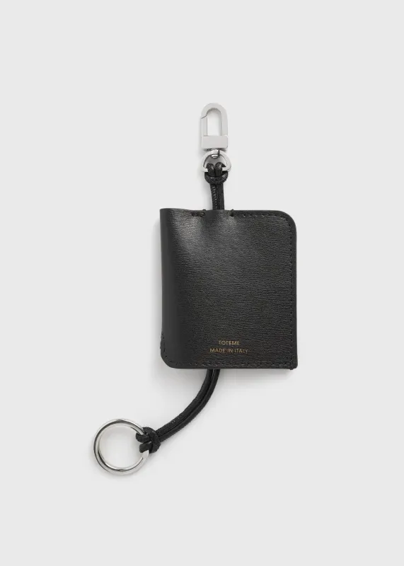 Leather keyring black sold by Toteme