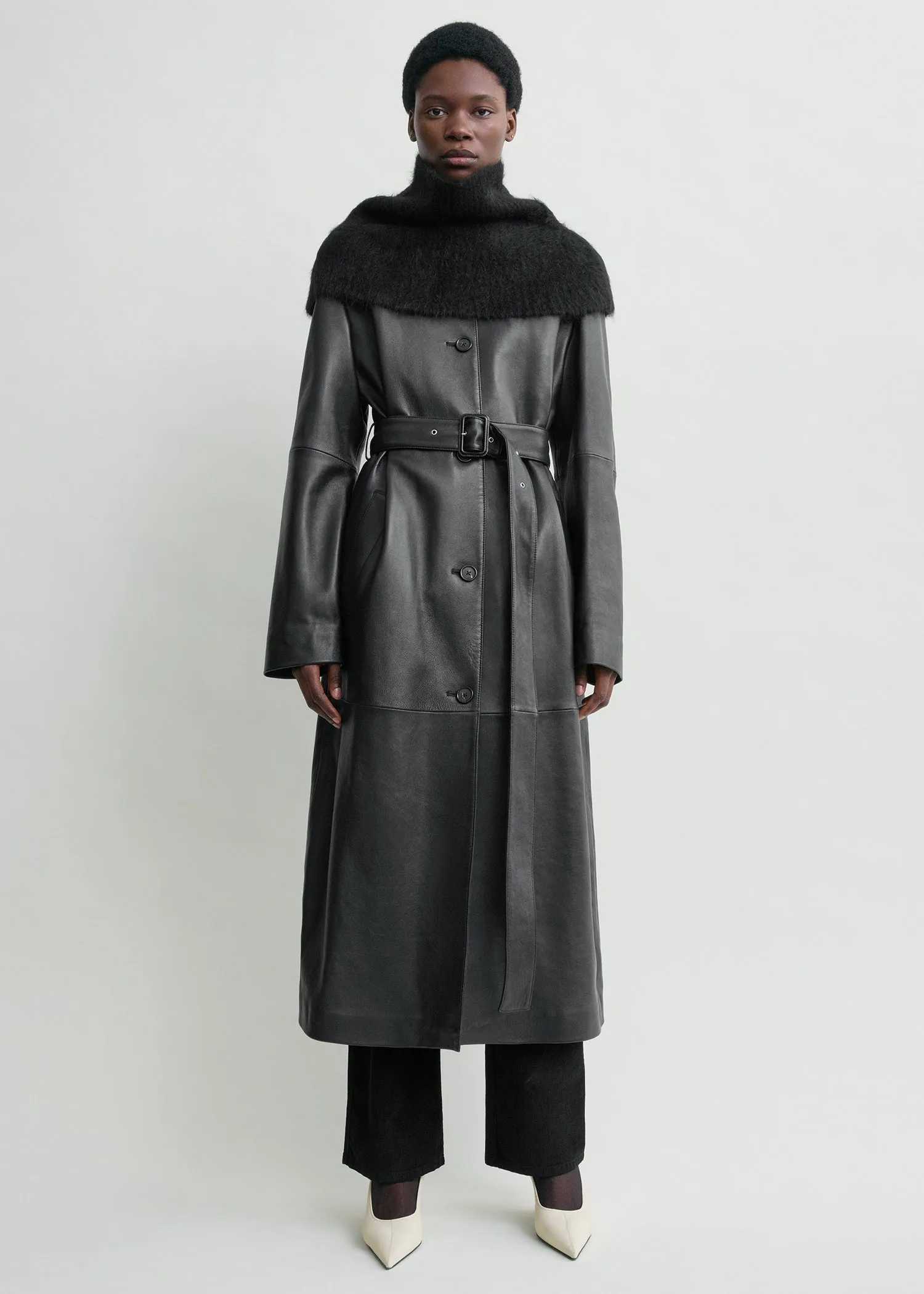 Funnel alpaca-blend neck warmer black sold by Toteme product image thumbnail 2