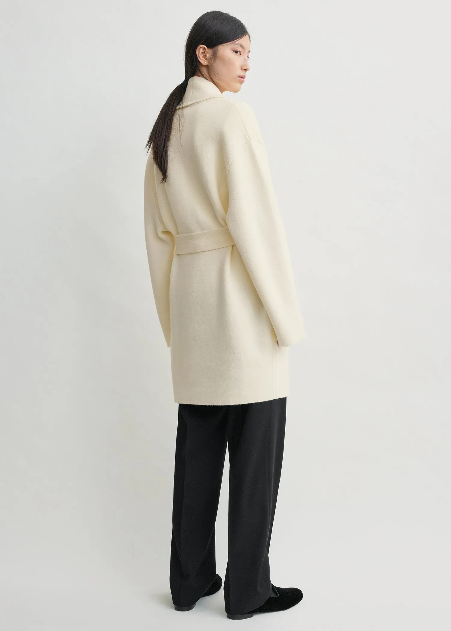 Shawl-lapel robe ecru sold by Toteme product image thumbnail 3