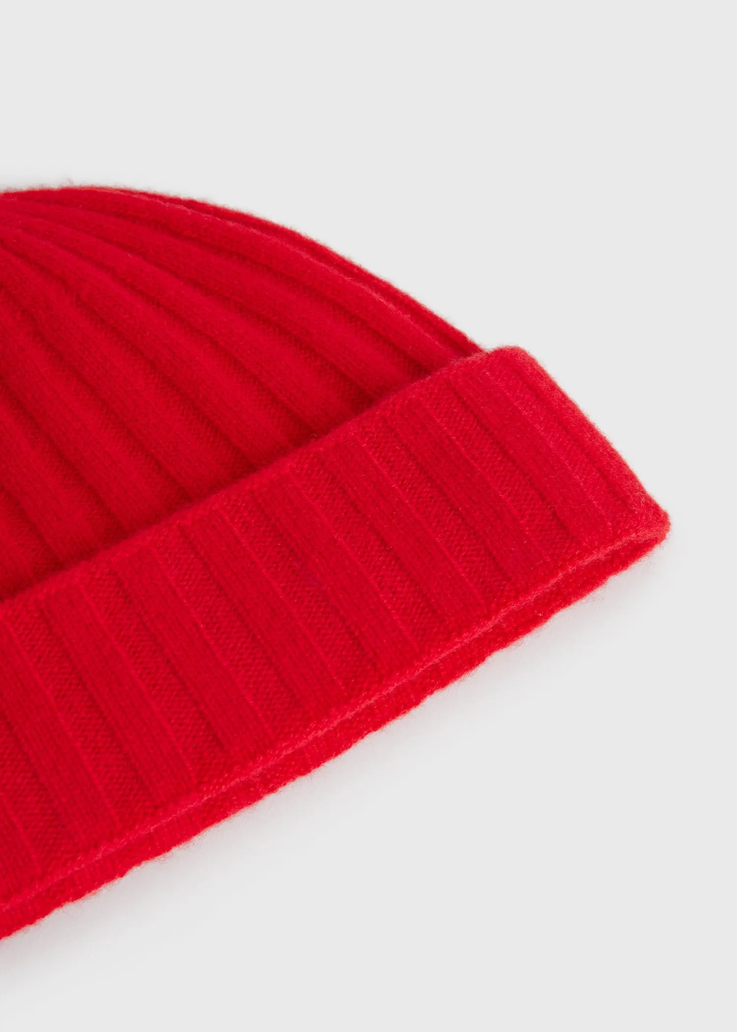Cashmere beanie poppy sold by Toteme product image thumbnail 4