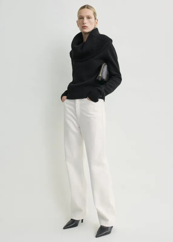 Funnel wool knit black sold by Toteme