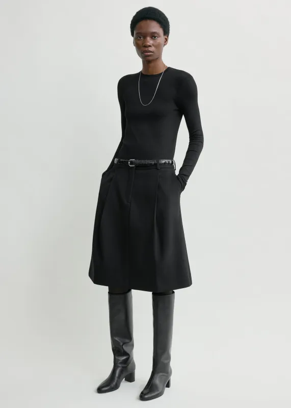 Tailored pleat skirt black sold by Toteme