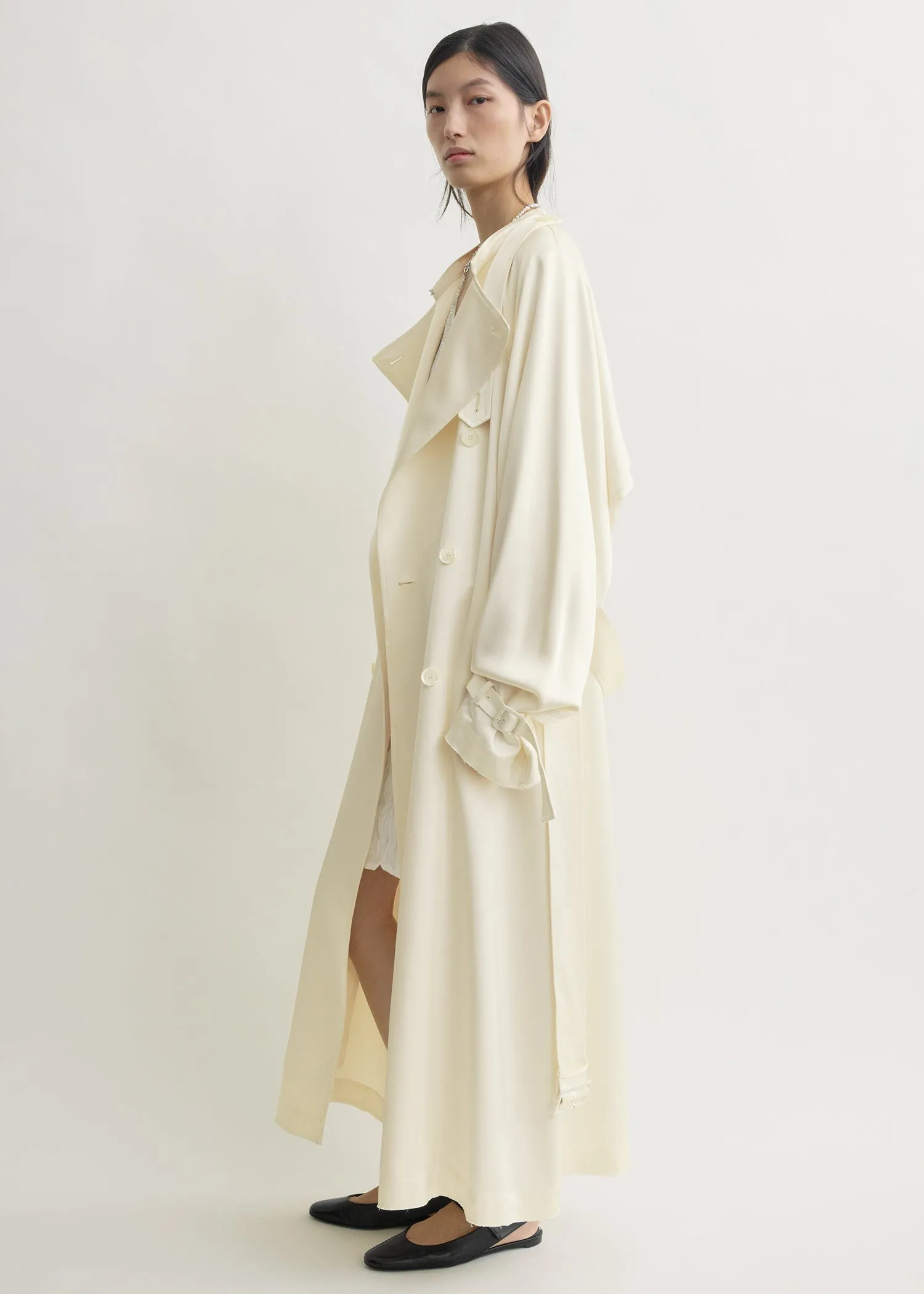 Draped satin trench off-white sold by Toteme product image thumbnail 2