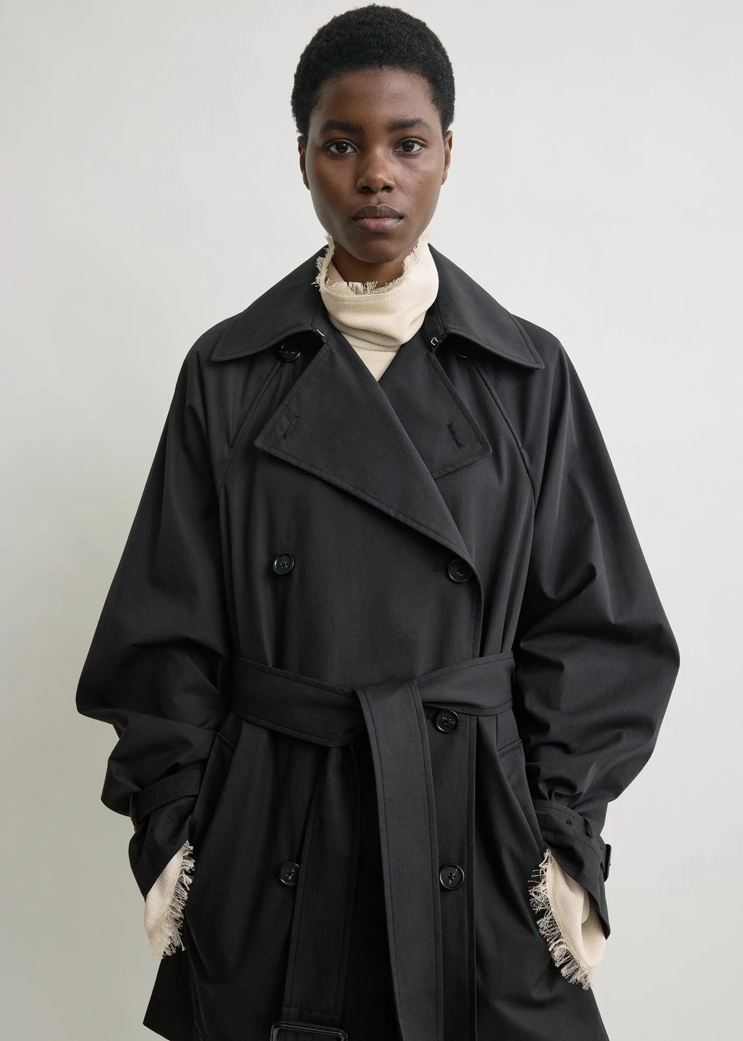 Washed cotton trench washed black sold by Toteme product image thumbnail 5