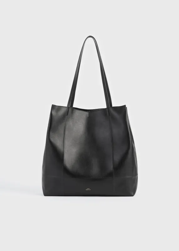 Roam leather tote black - Preorder sold by Toteme
