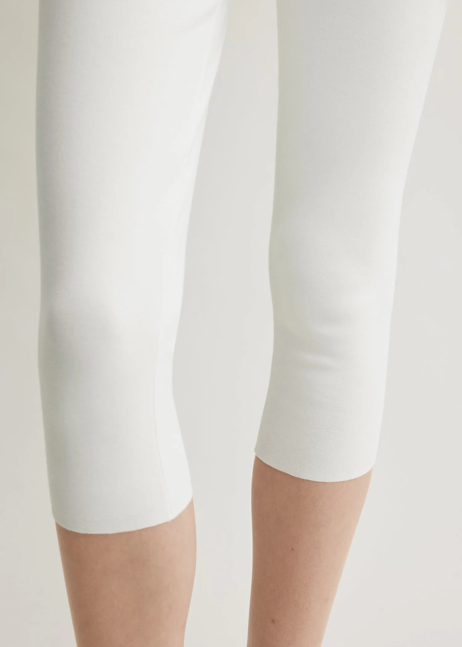 Capri knit leggings off-white sold by Toteme product image thumbnail 4