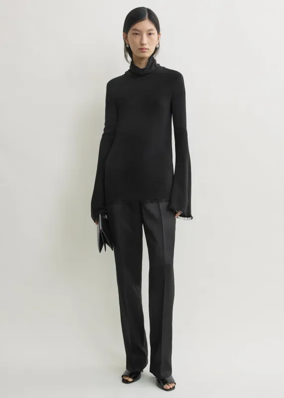 Frayed-edge slim top black made by Toteme